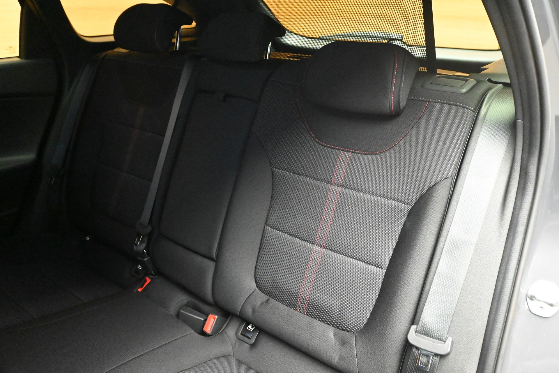 HYUNDAI i30 Wagon 1.5 T-GDi 48V N-Line-image-6
