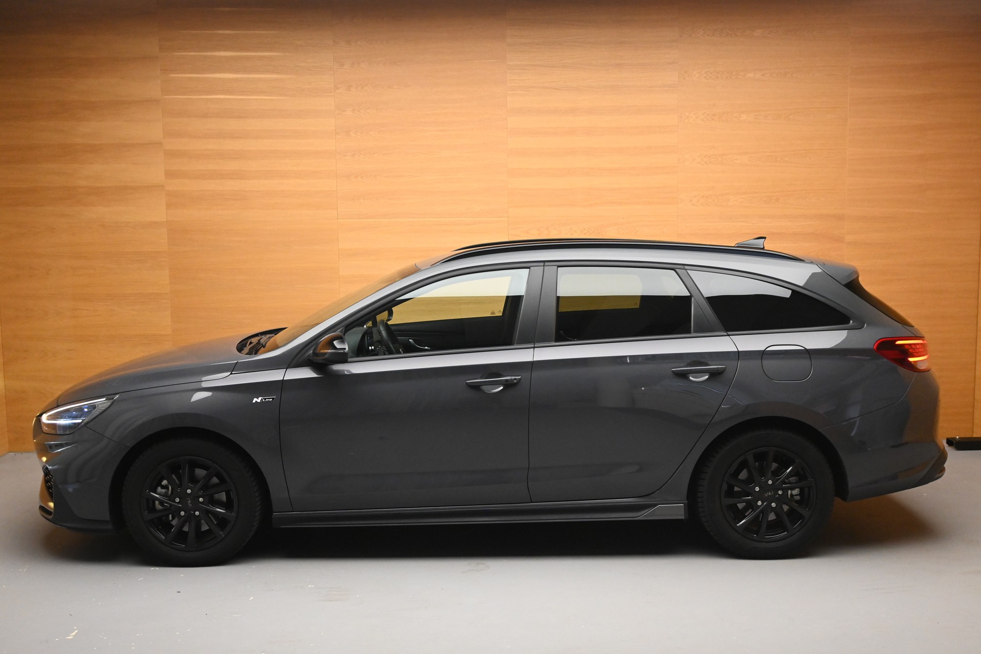 HYUNDAI i30 Wagon 1.5 T-GDi 48V N-Line-image-3