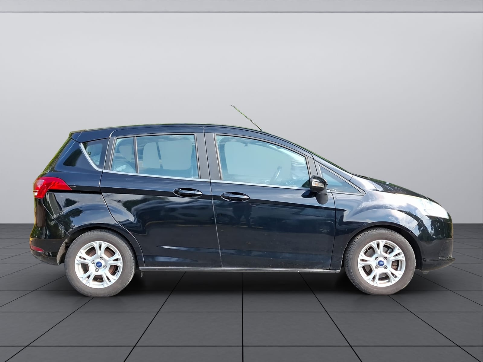 FORD B-Max 1.0 SCTi Freetech-image-7