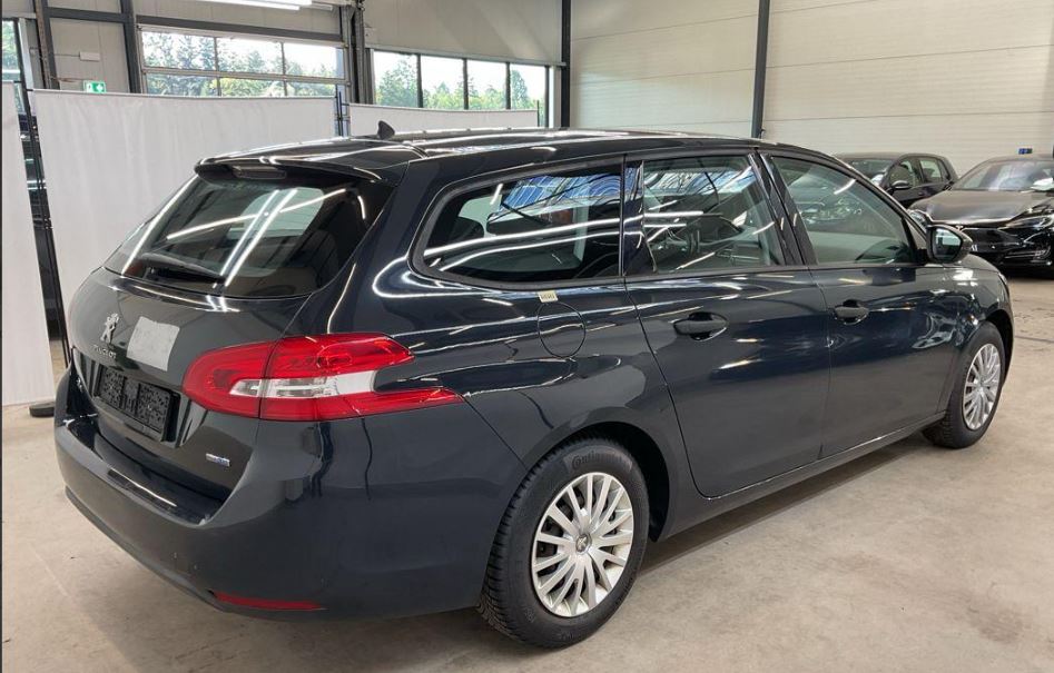 PEUGEOT 308 SW 1.6 BlueHDI Active-image-3