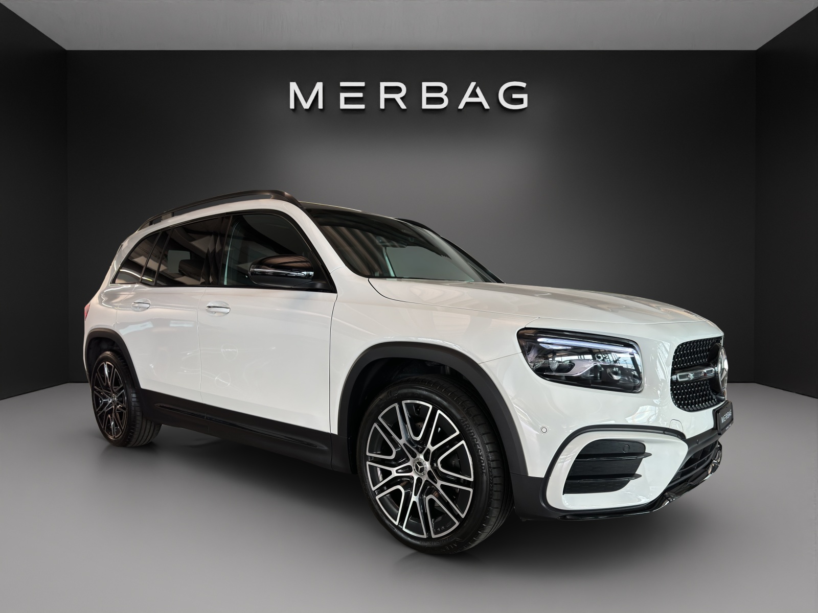 MERCEDES-BENZ GLB 220 4Matic 8G-Tronic-image-0