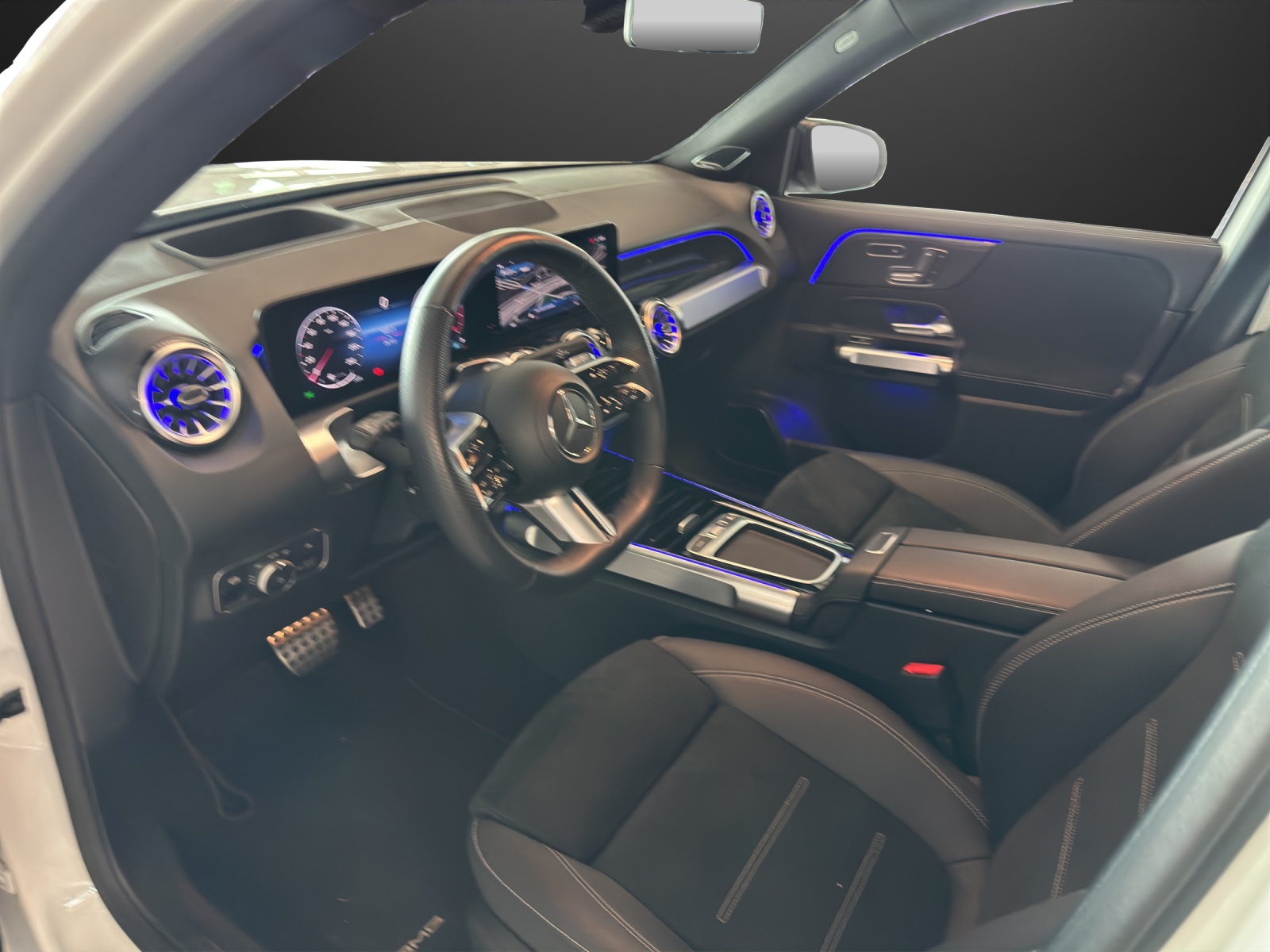 MERCEDES-BENZ GLB 220 4Matic 8G-Tronic-image-8