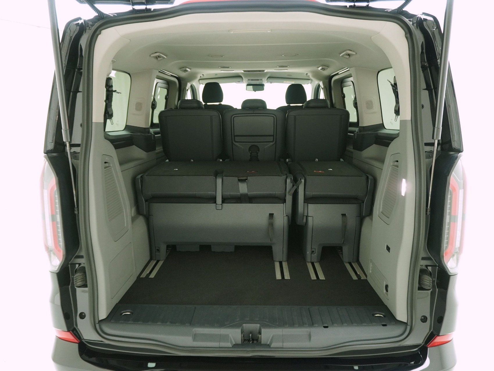 FORD Tourneo Custom 320 L1 2.0 TDCI 4x4 Titanium X-image-12