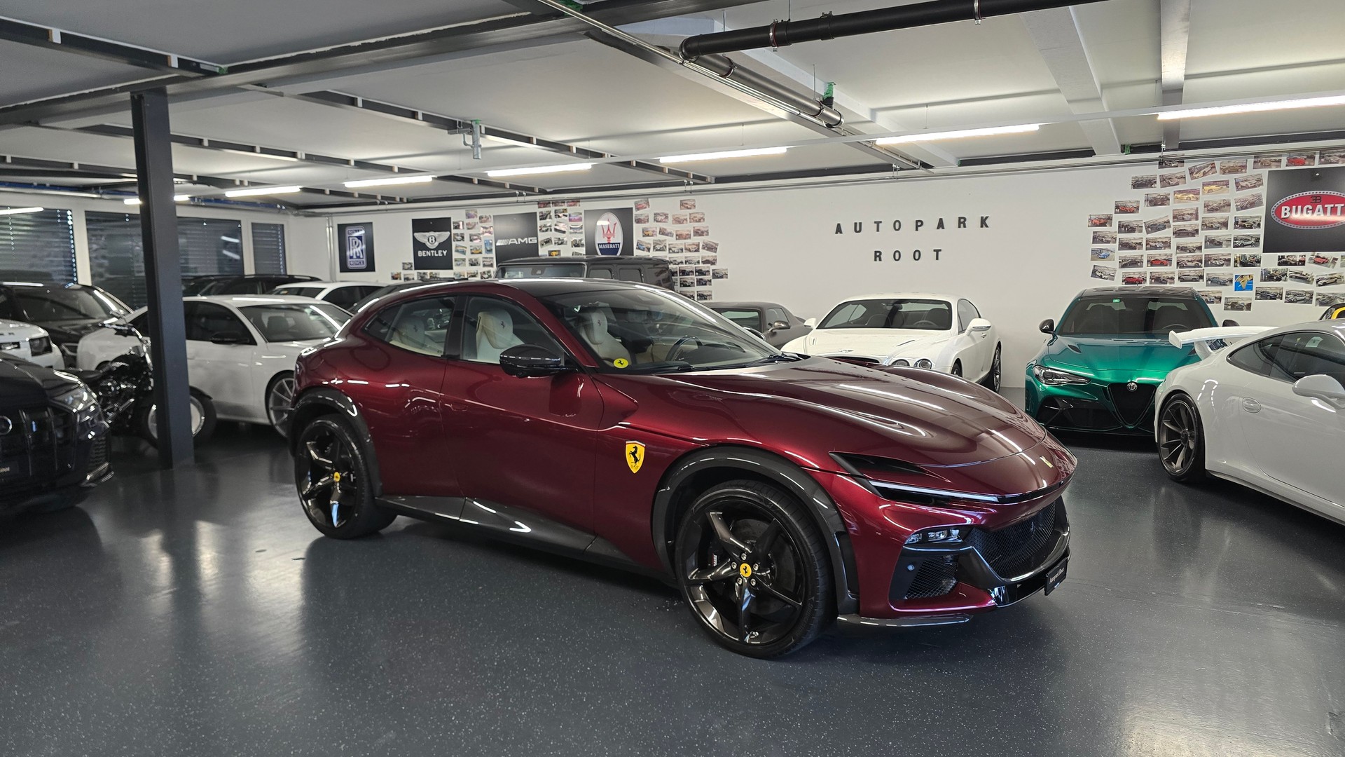 FERRARI Purosangue 6.5 V12
