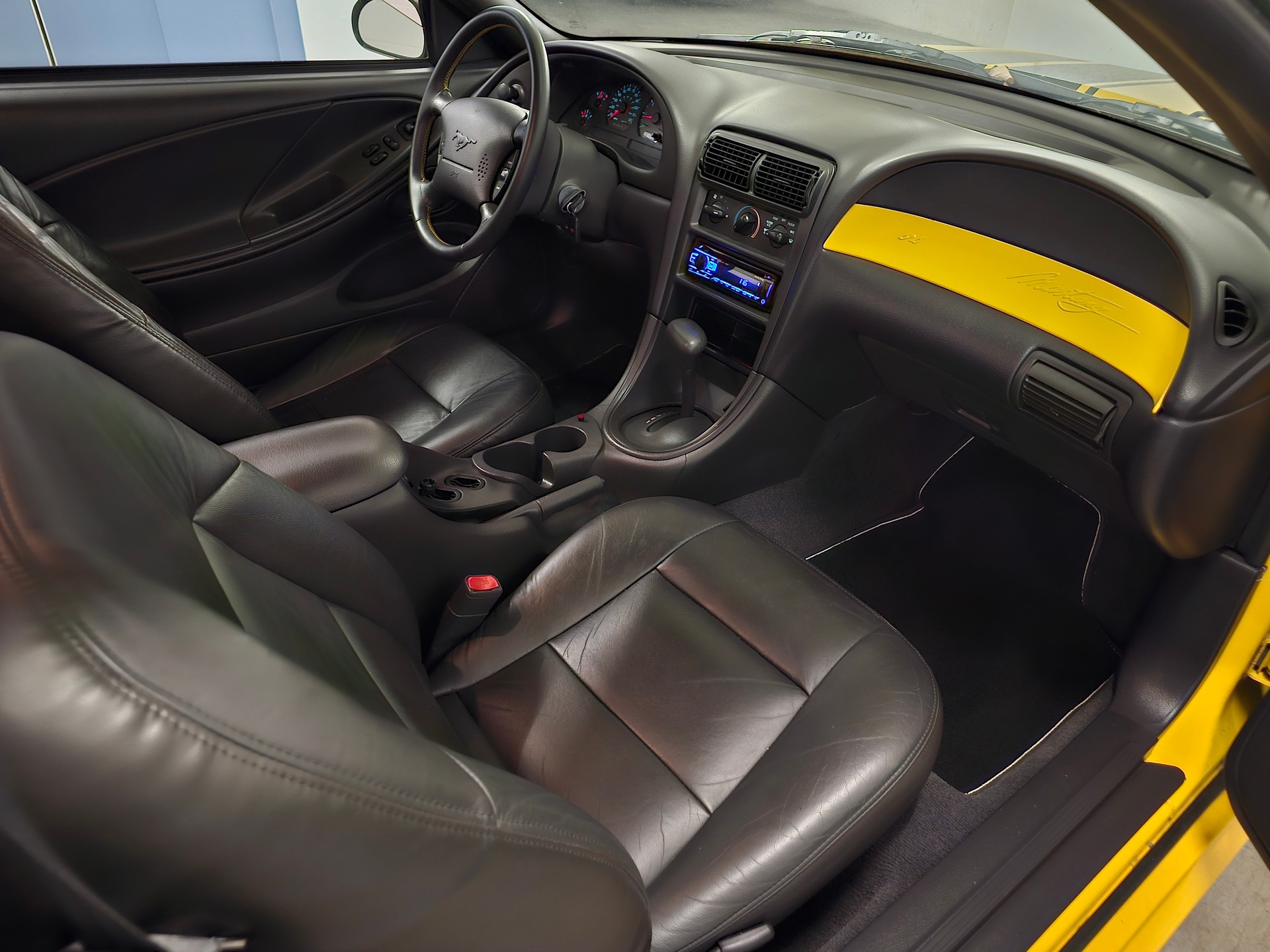 FORD GT 75th Anniversary Edition-image-8
