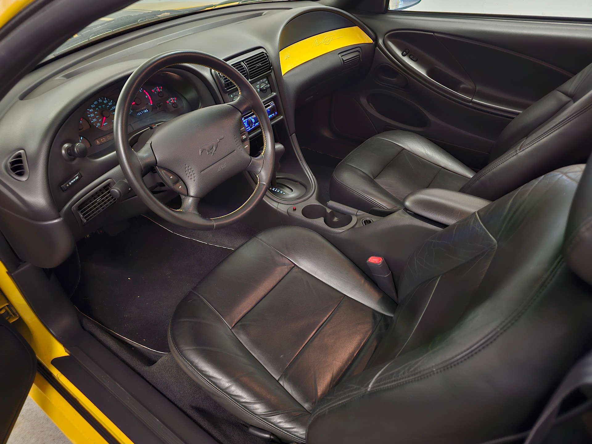 FORD GT 75th Anniversary Edition-image-9