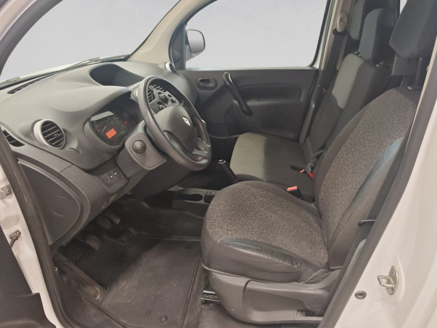 RENAULT Kangoo Medium dCi 95 ENERGY Limited-image-8