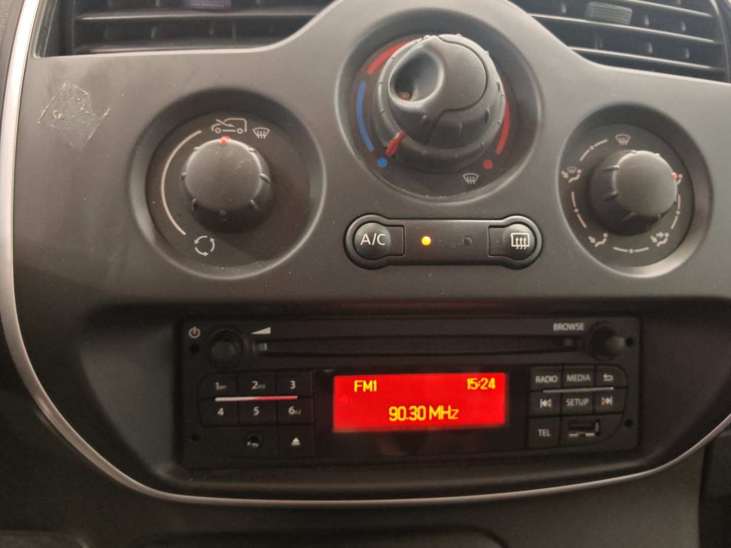 RENAULT Kangoo Medium dCi 95 ENERGY Limited-image-11