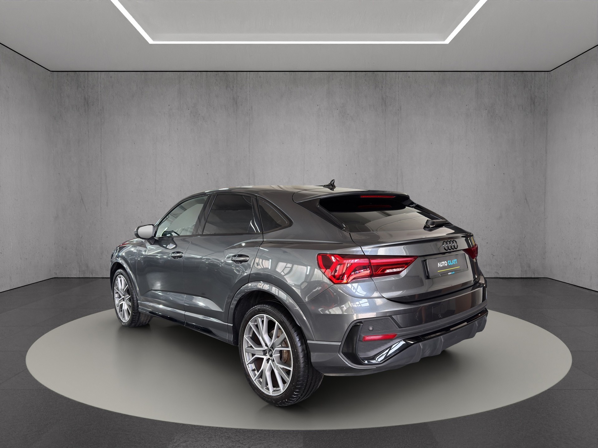 AUDI Q3 Sportback 35 TFSI S line "Prestige Edition" S-tronic " Panoramadach-20"Alu-Leder"-image-4