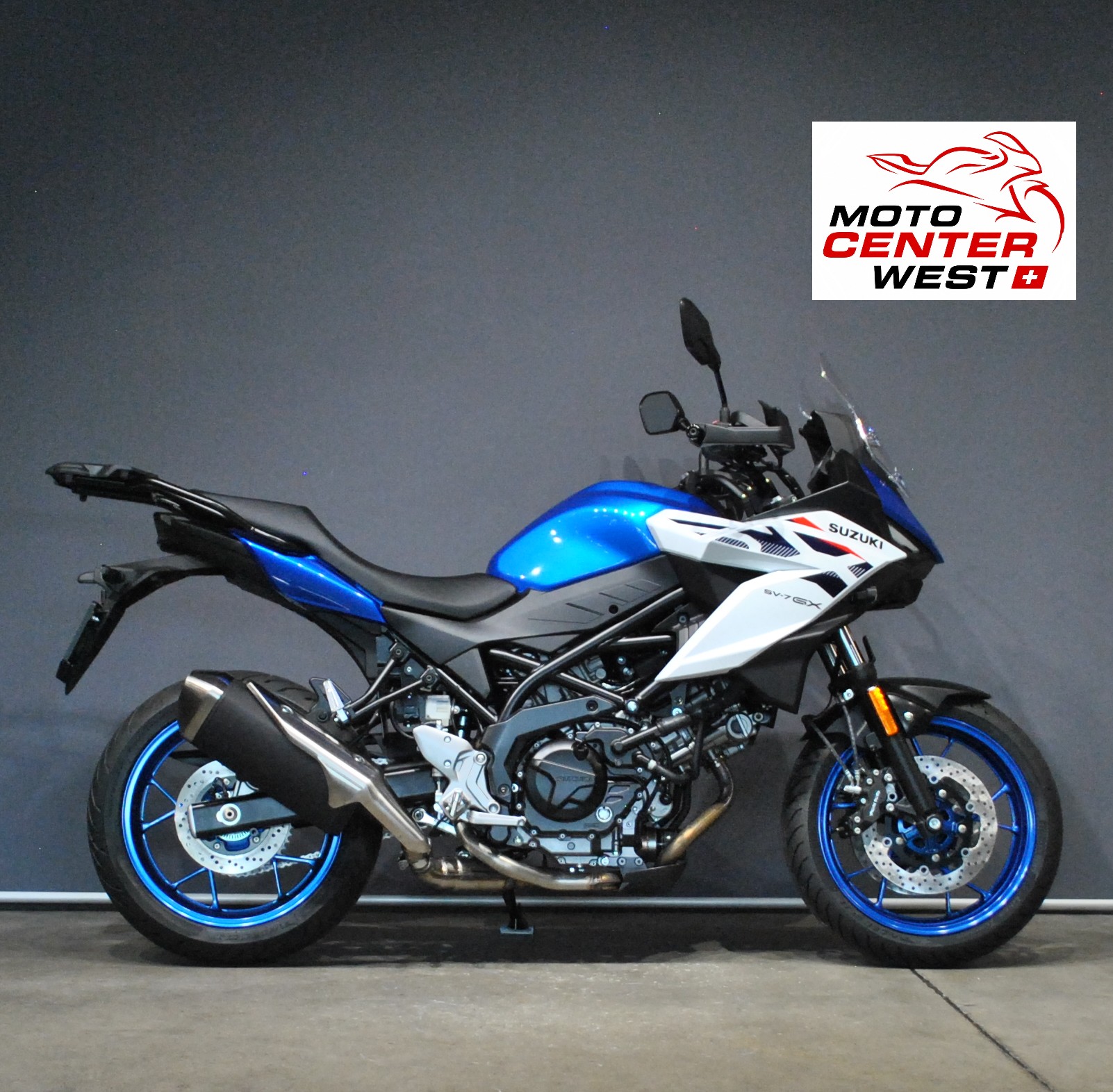 SUZUKI SV 7GX-showroom-element-1