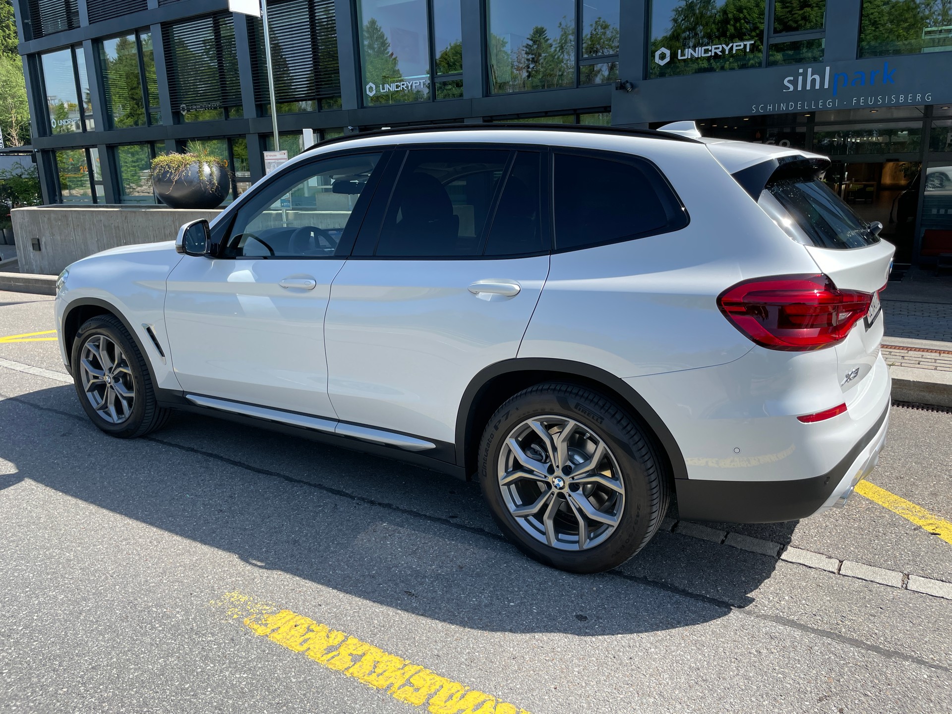 BMW X3 xDrive 48V 20d xLine Steptronic-image-9