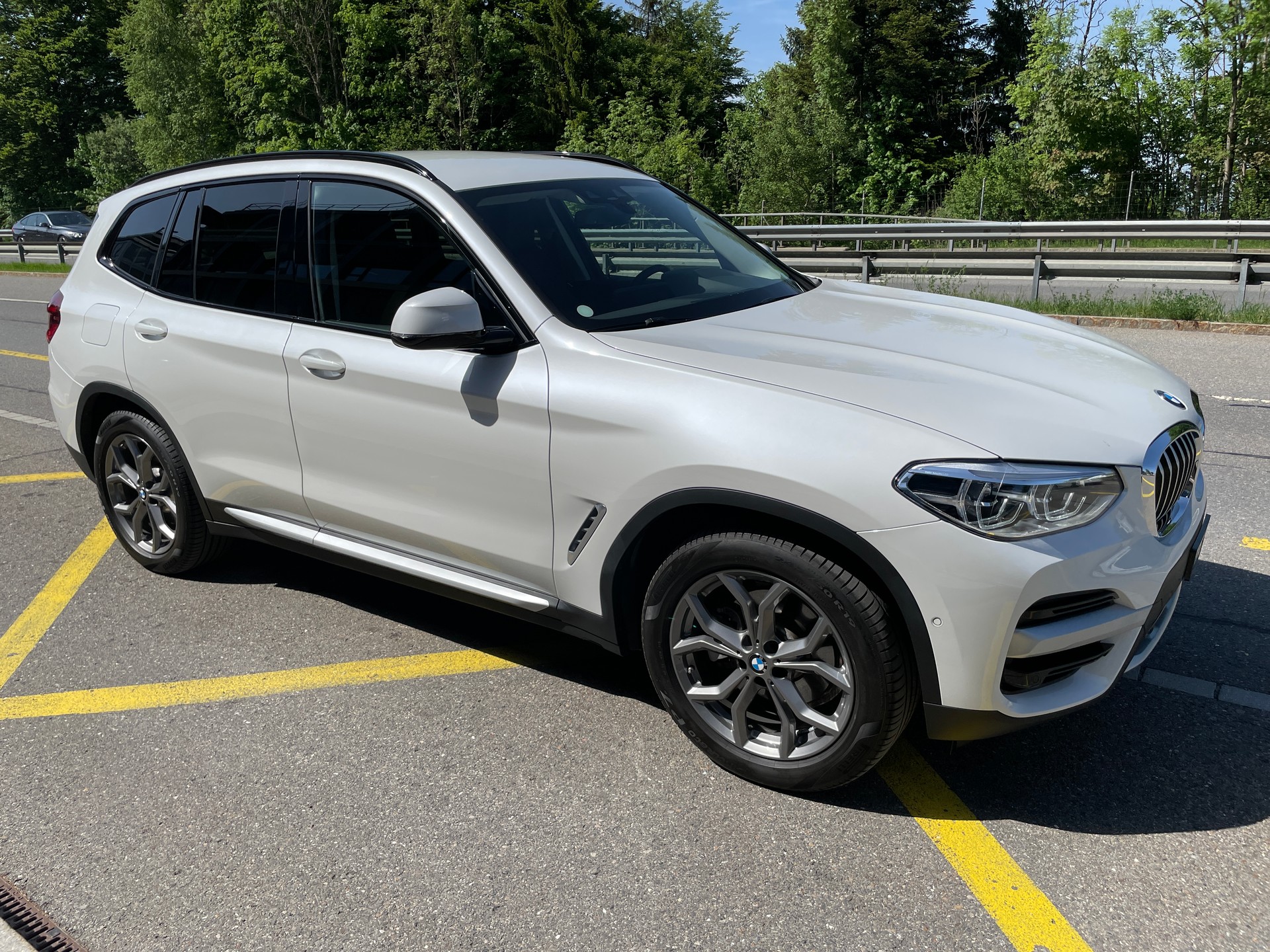 BMW X3 xDrive 48V 20d xLine Steptronic-image-2