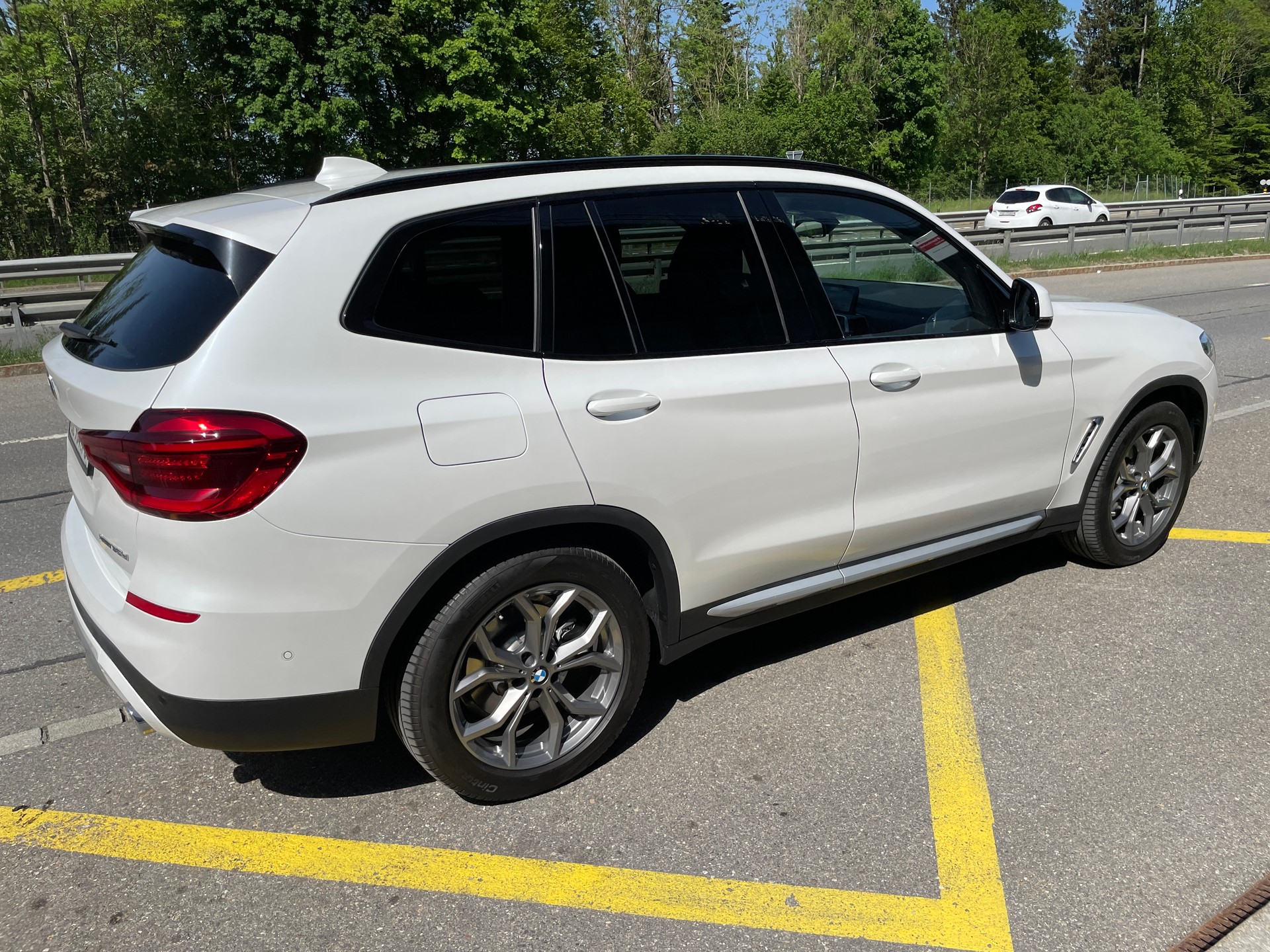 BMW X3 xDrive 48V 20d xLine Steptronic-image-4