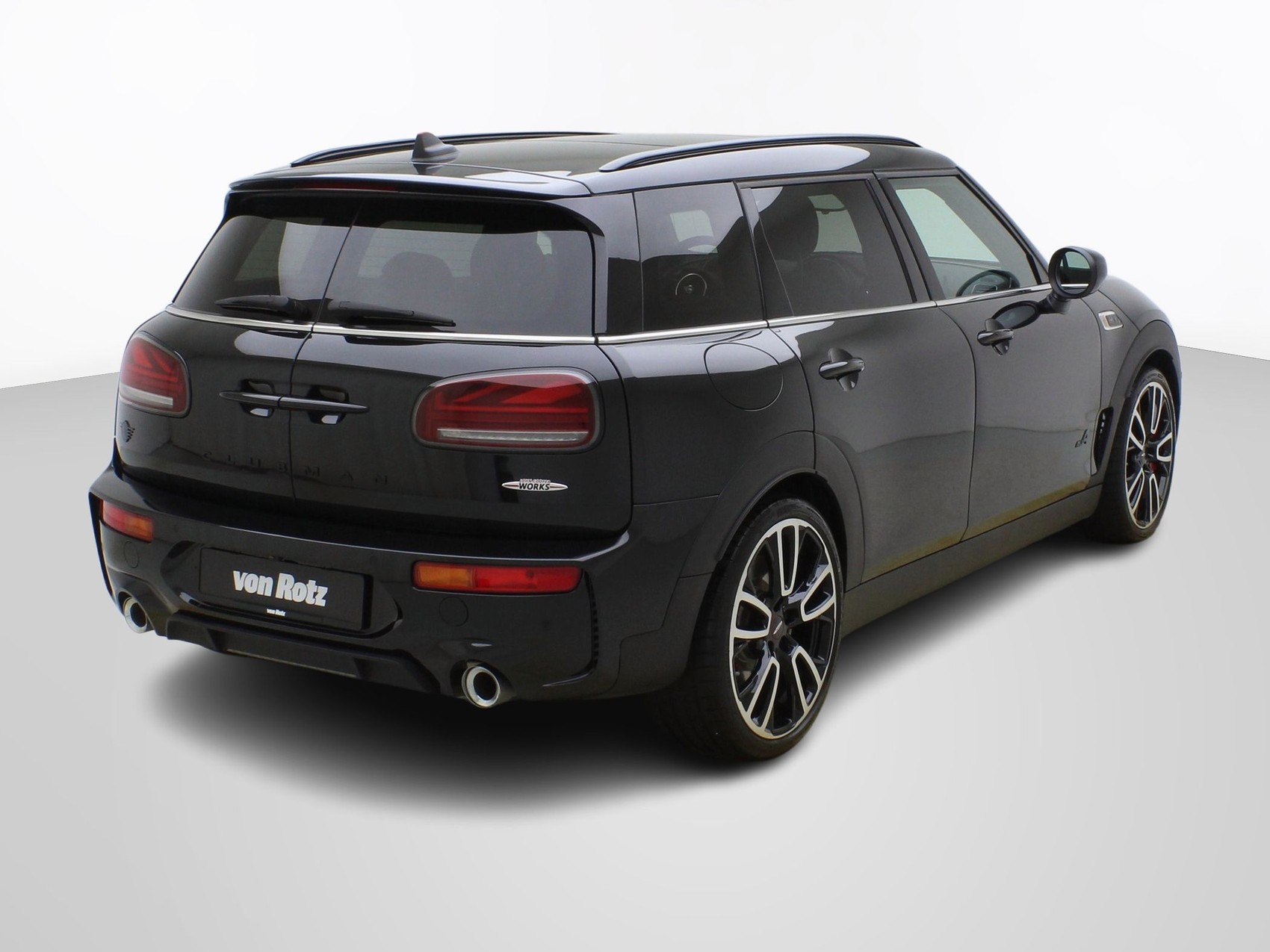 MINI Mini Clubman F54 2.0i John Cooper Works ALL4-image-4