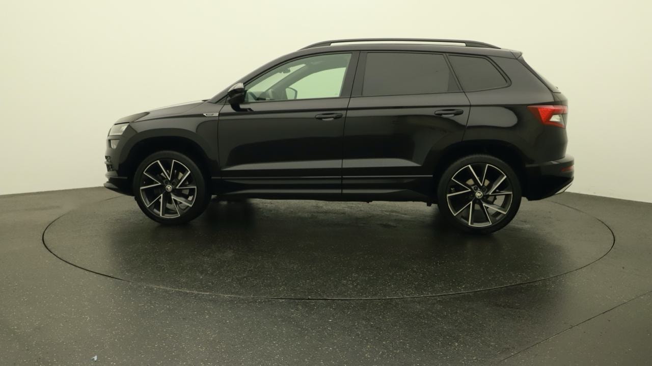 SKODA Karoq 2.0 TSI SportLine 4x4 DSG-image-1