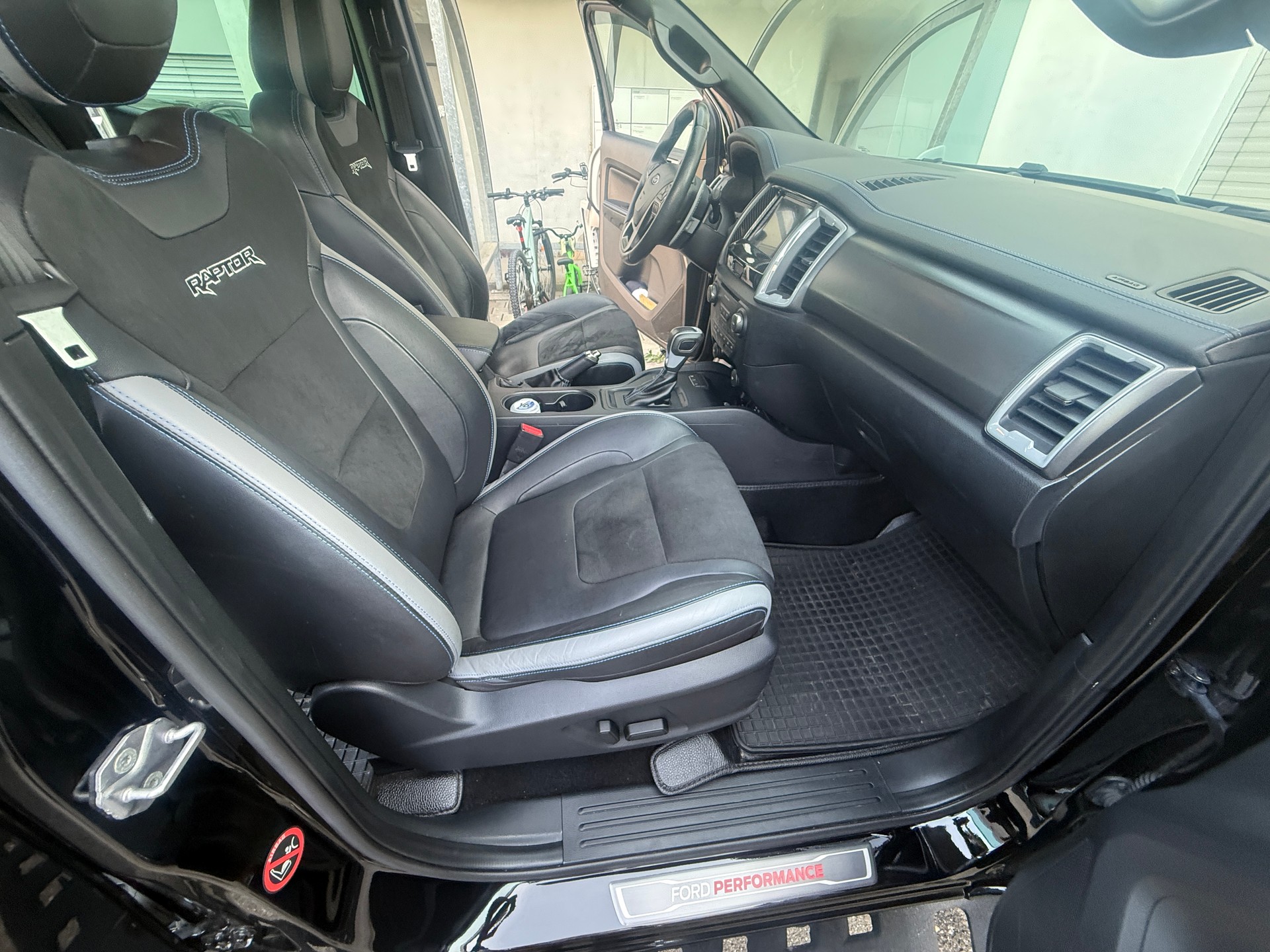 FORD 2.0 EcoBlue 4x4 Raptor-image-11