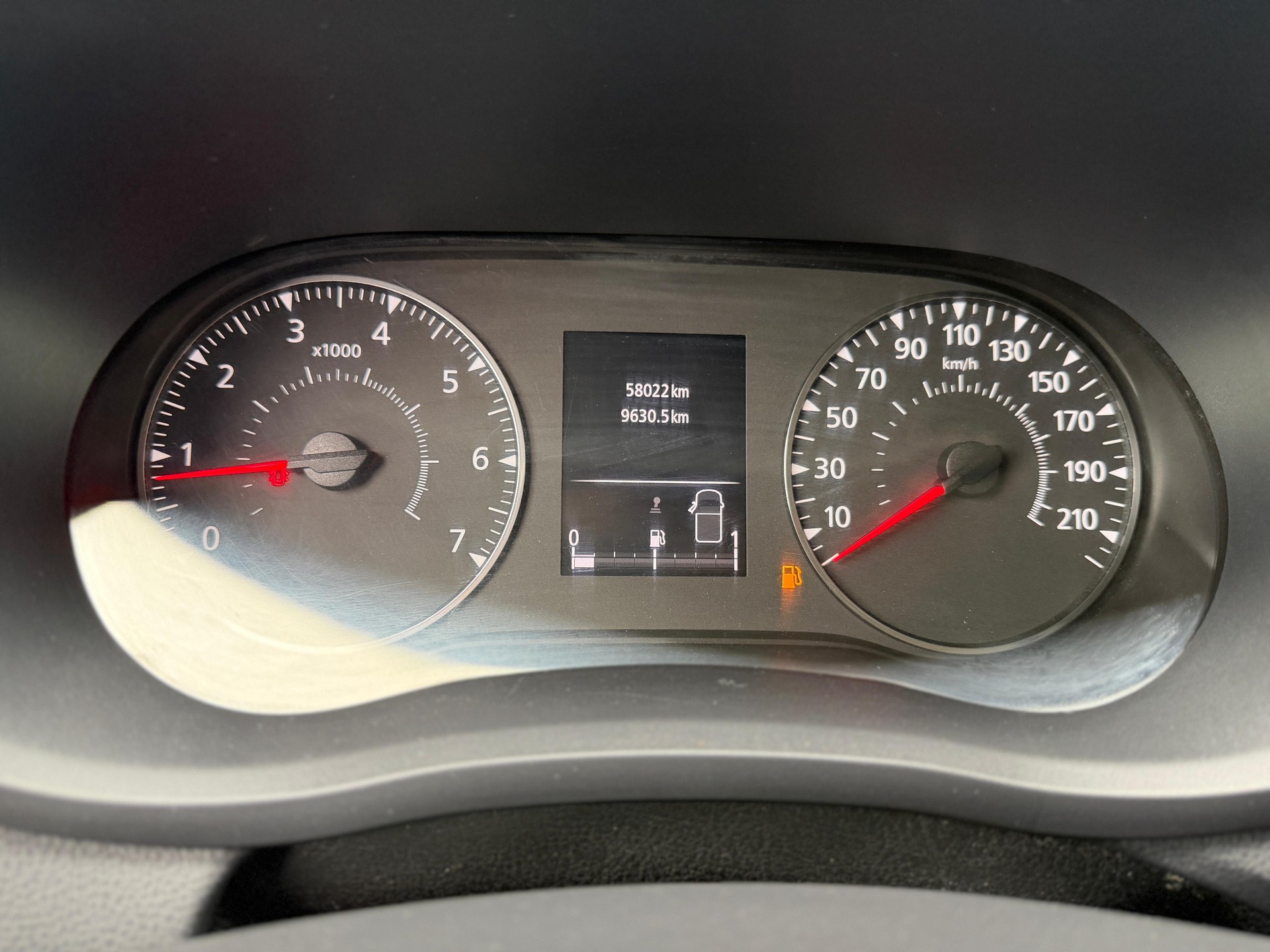 RENAULT T35 dCi150 L3H2 mit AHK, Seitenneigung inkl.-image-10