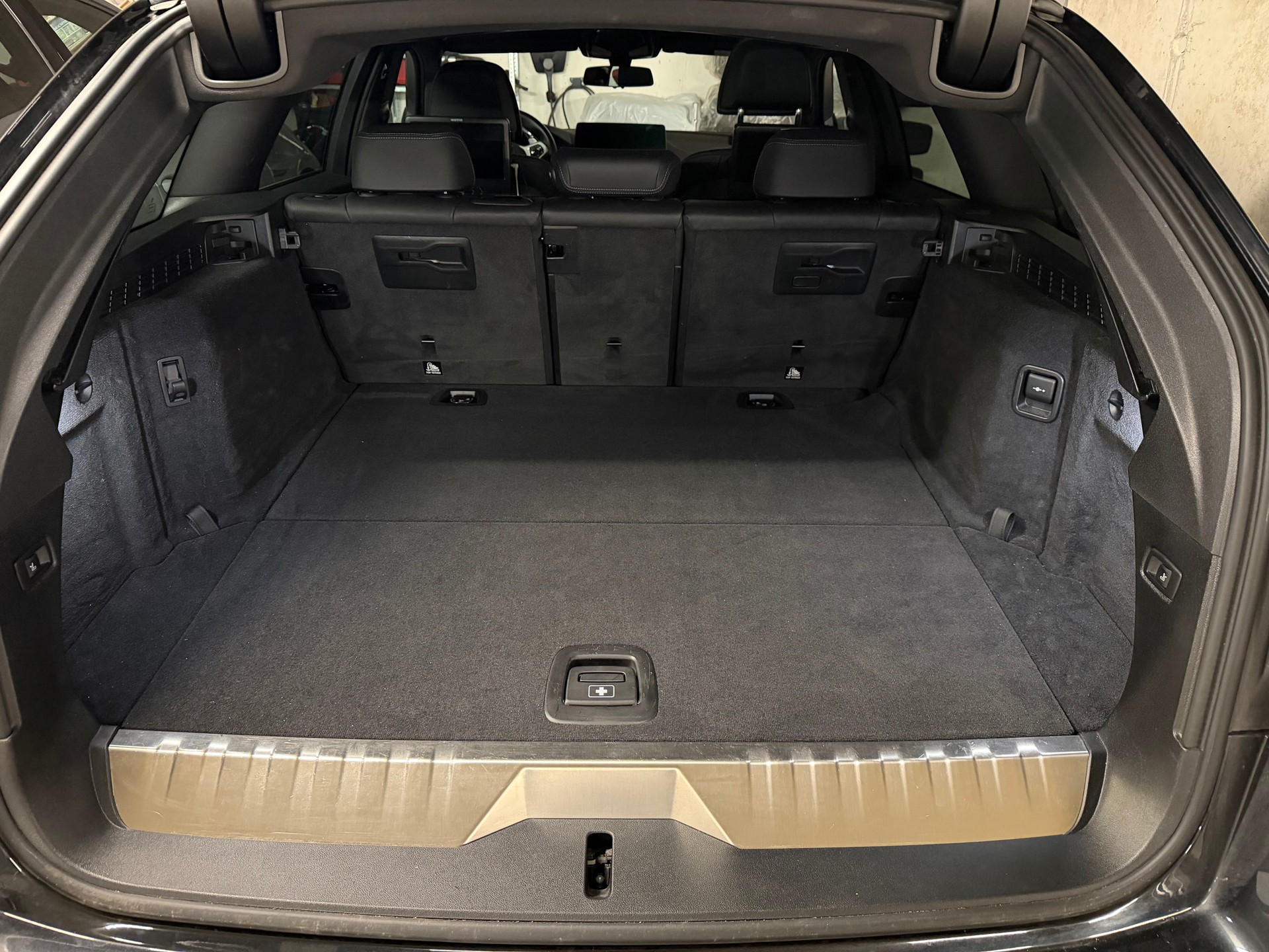 BMW 530e xDrive Touring M Sport-image-4