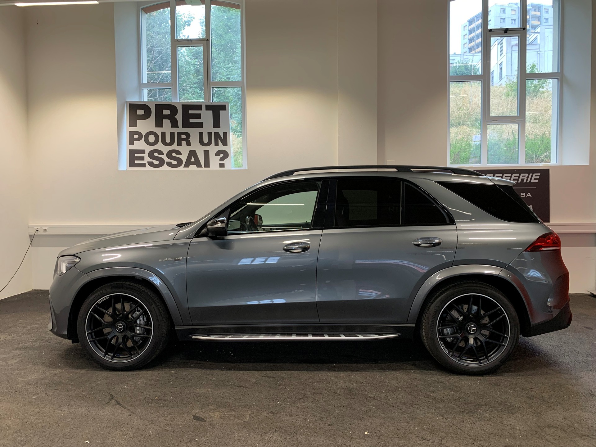 MERCEDES-BENZ GLE 63 AMG 4Matic+ 9G-Speedshift-image-4