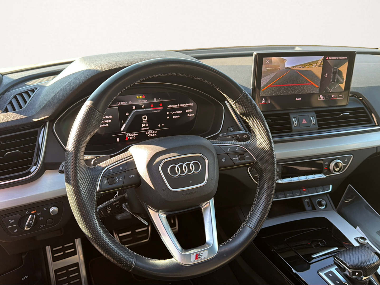 AUDI Q5 40 TDI S-line quattro S-tronic-image-3