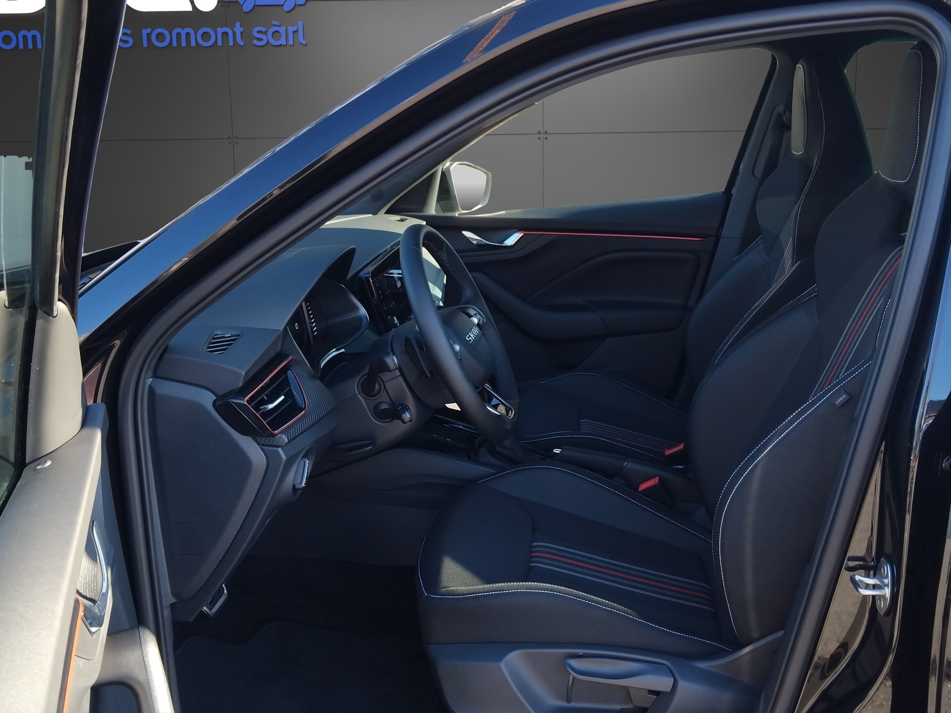 SKODA Kamiq 1.5 TSI Monte Carlo DSG-image-8