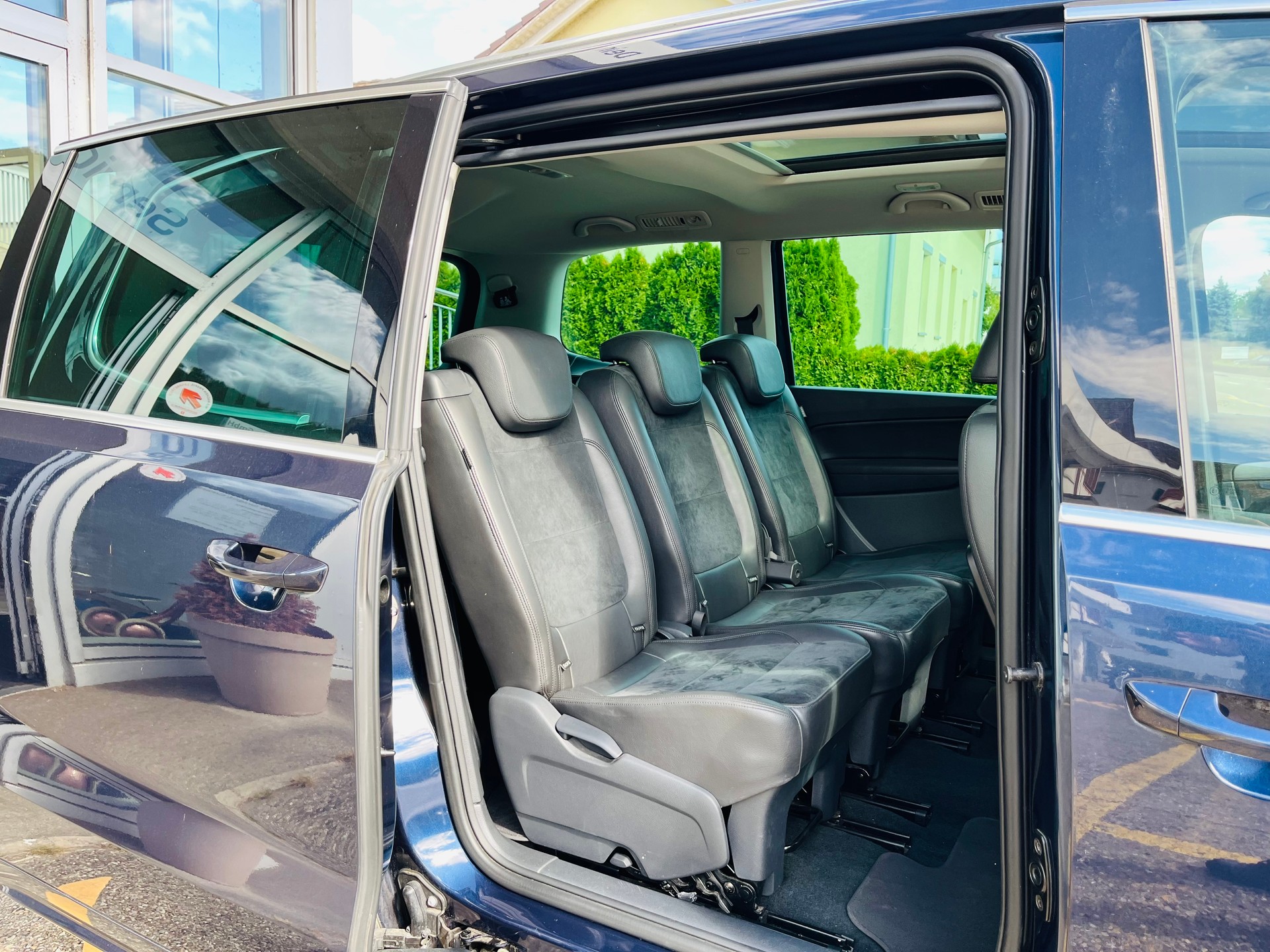 VW Sharan 2.0 TSI Highline DSG-image-10