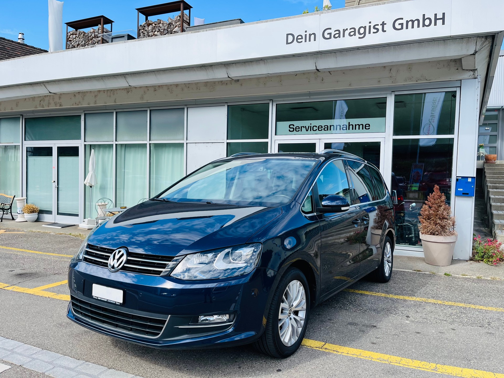 VW Sharan 2.0 TSI Highline DSG-image-0