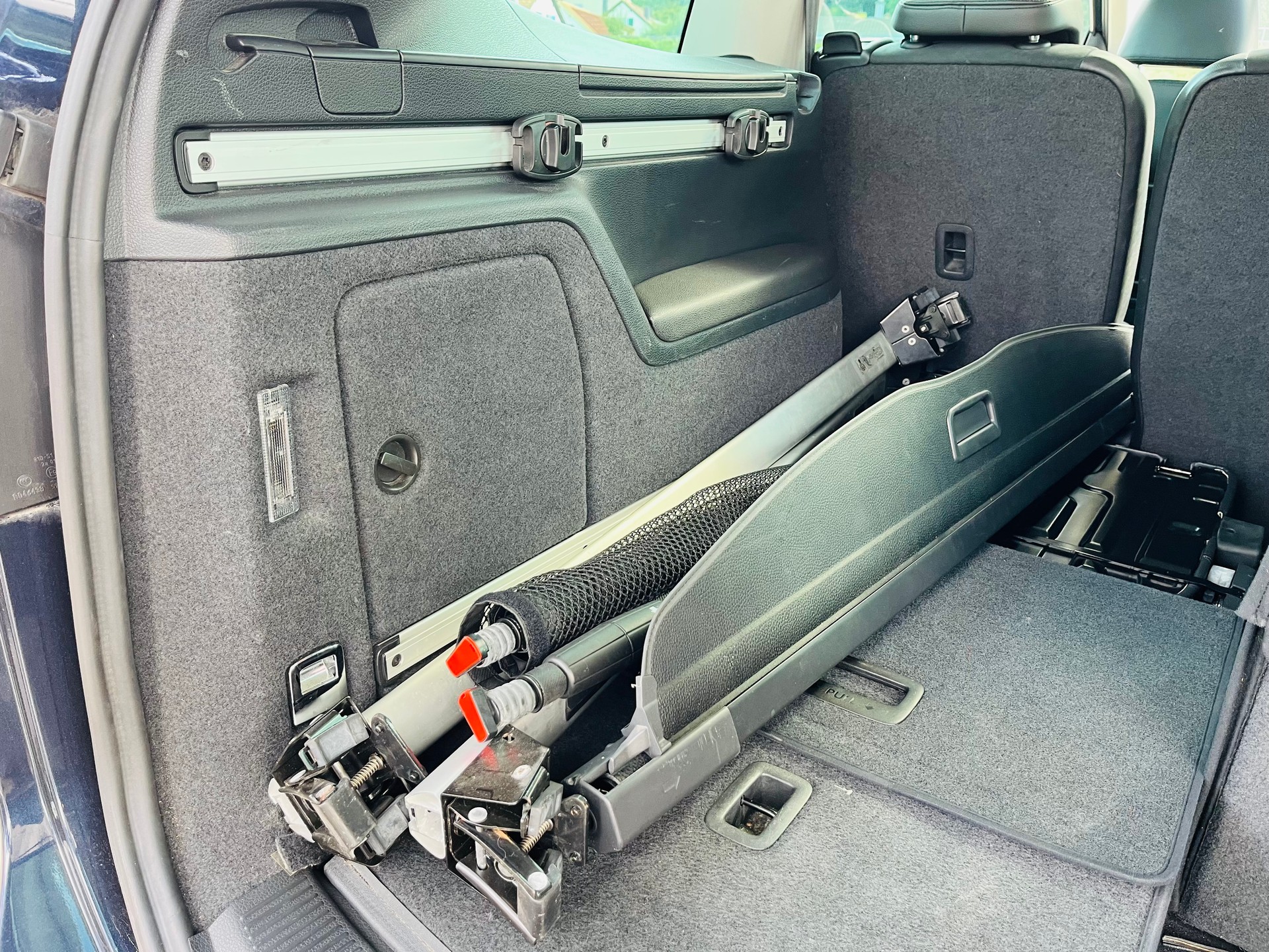 VW Sharan 2.0 TSI Highline DSG-image-14
