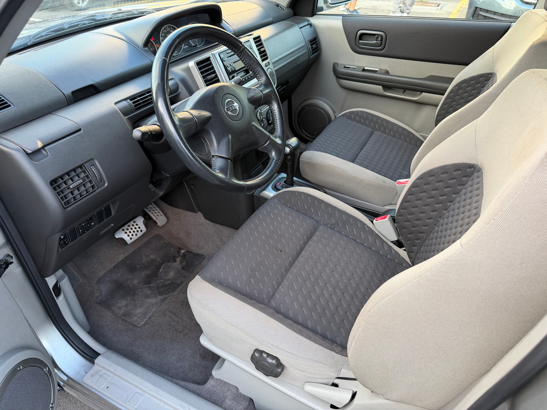 NISSAN X-Trail 2.5 16V Elegance-image-7