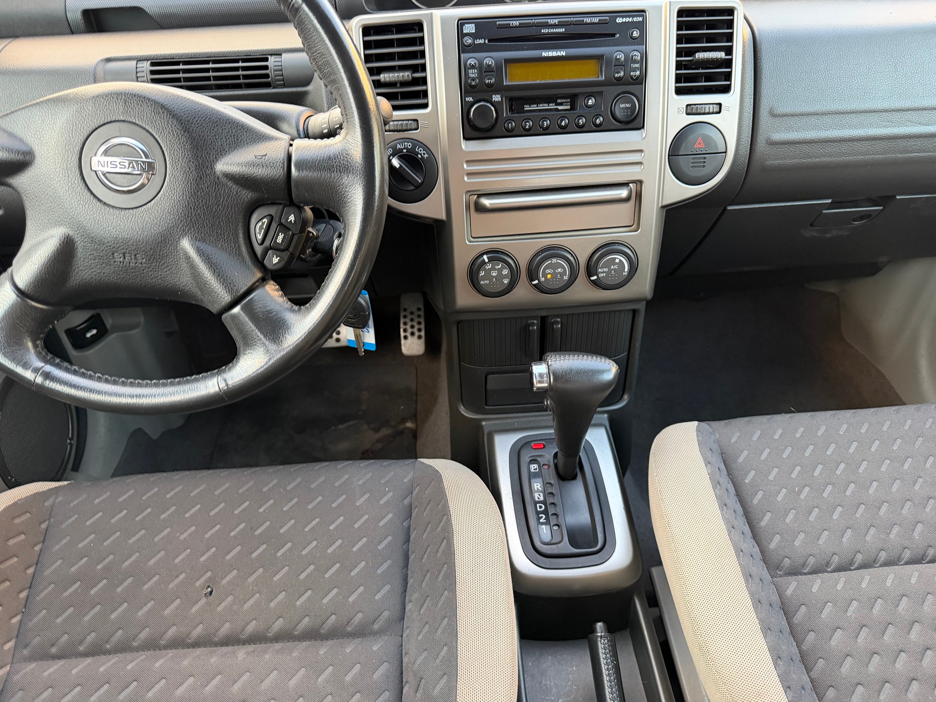 NISSAN X-Trail 2.5 16V Elegance-image-9