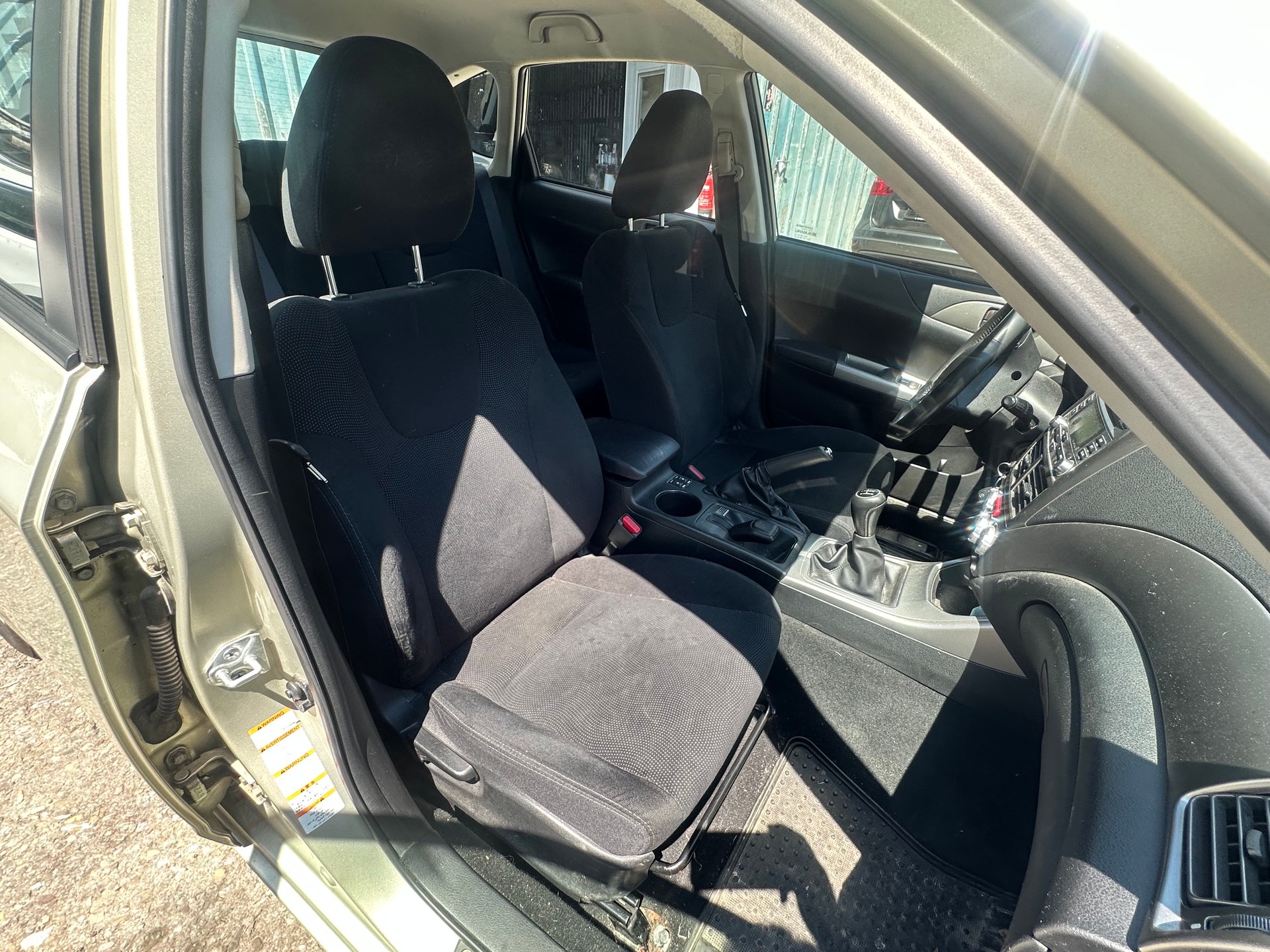 SUBARU Impreza 1.5R Swiss-image-9