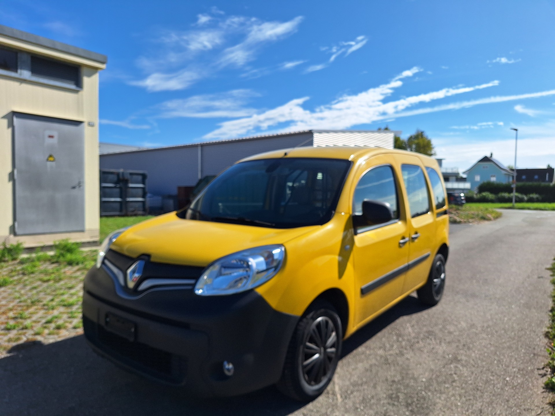 RENAULT Kangoo Medium TCe 115 Business A-image-1