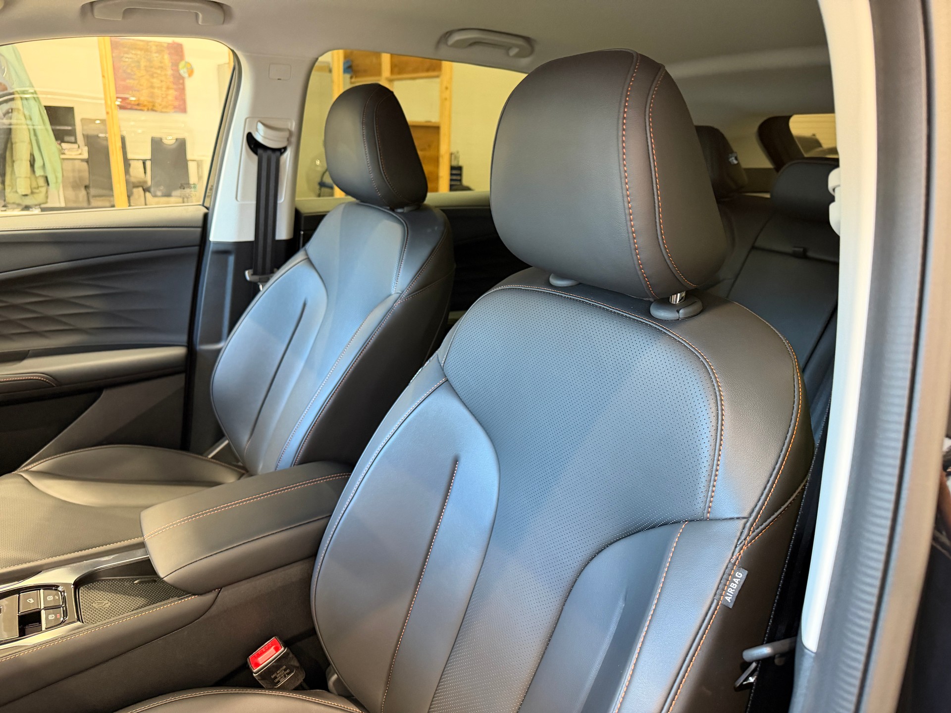 MG HS 1.5 Vollhybrid Luxury Automat-image-7