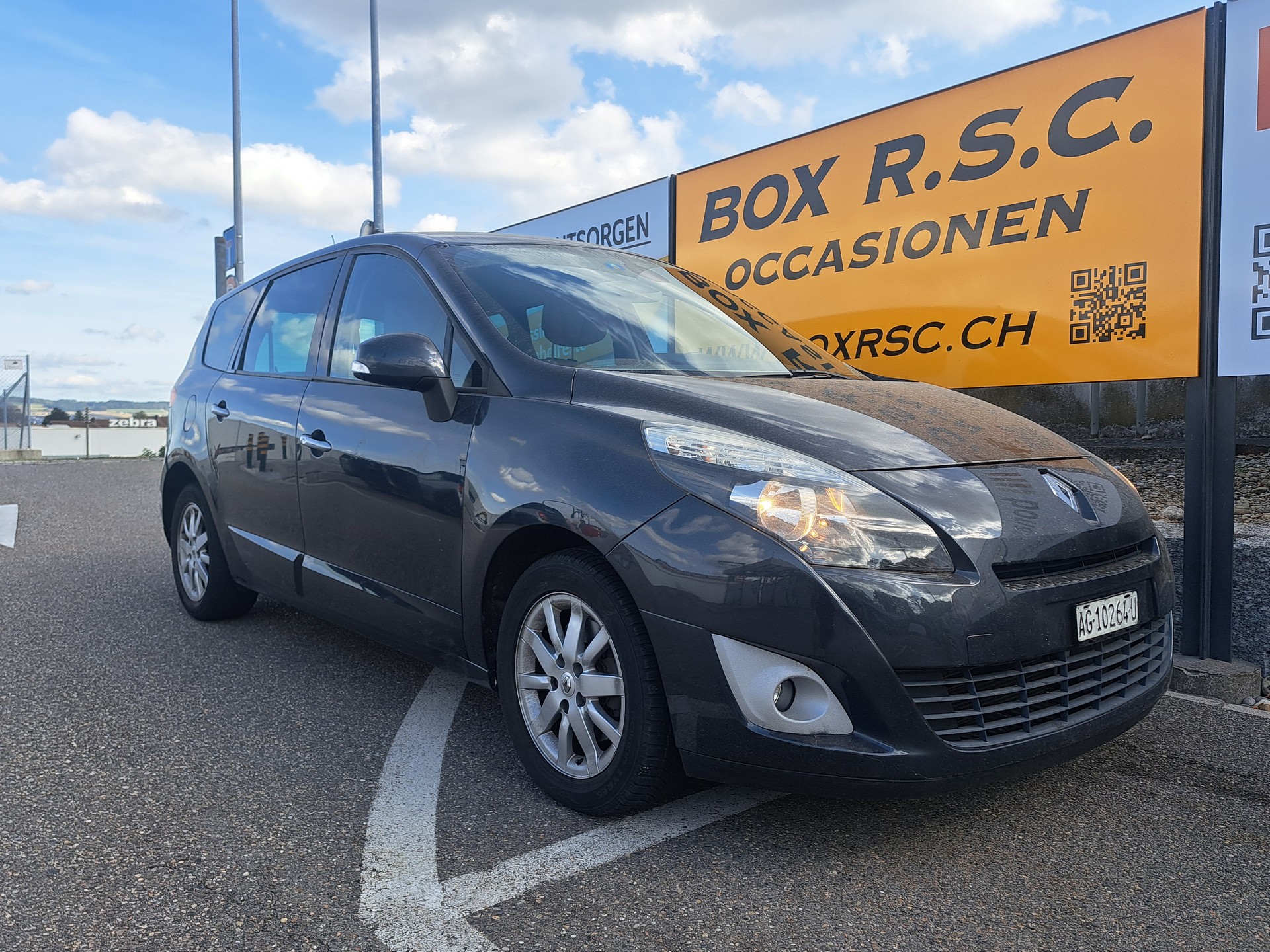 RENAULT Grand Scénic 2.0 16V Privilège X-Tronic CVT-image-0