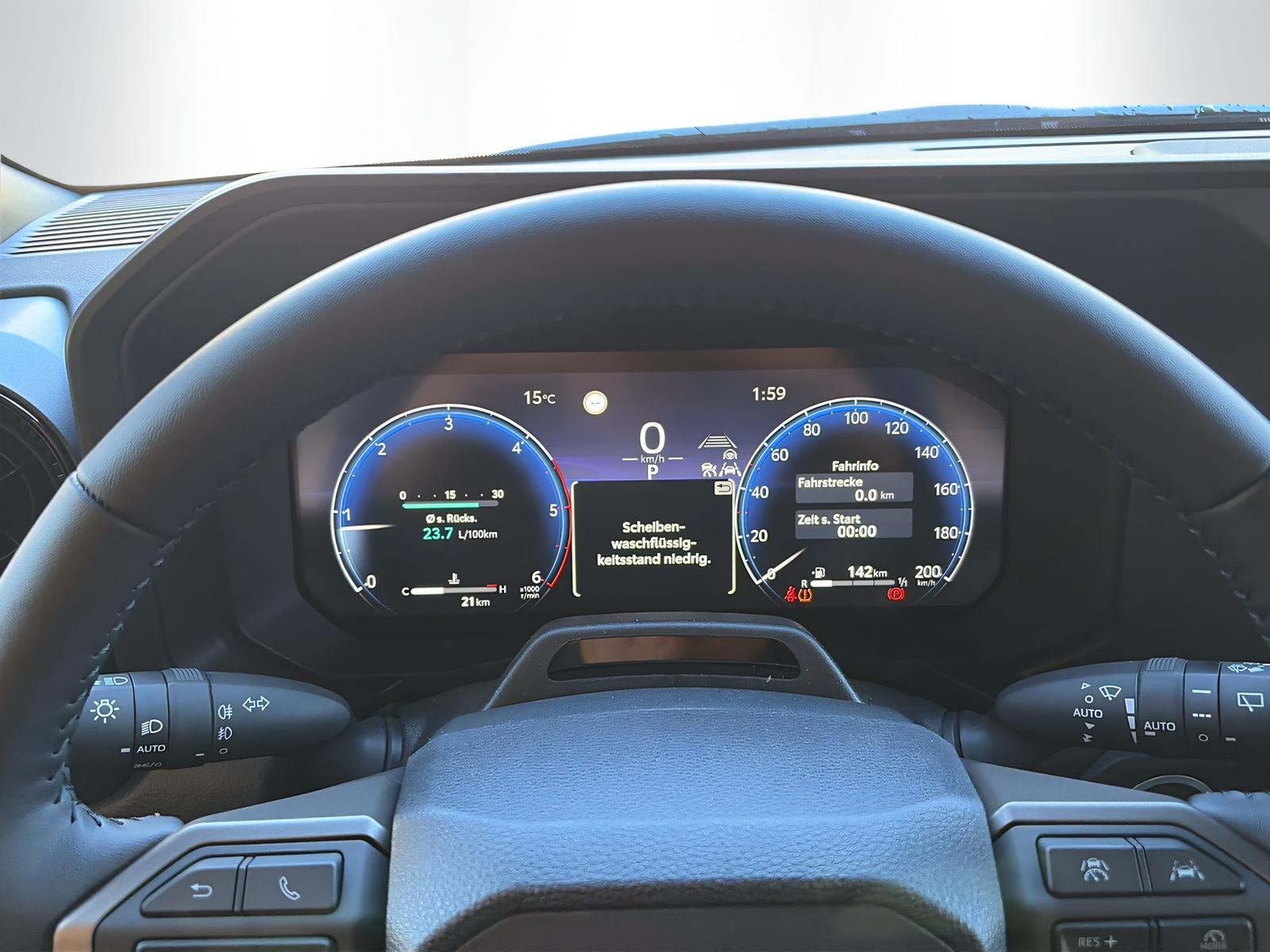 TOYOTA Land Cruiser 2.8 D 48V 230 *Rebel*-image-8