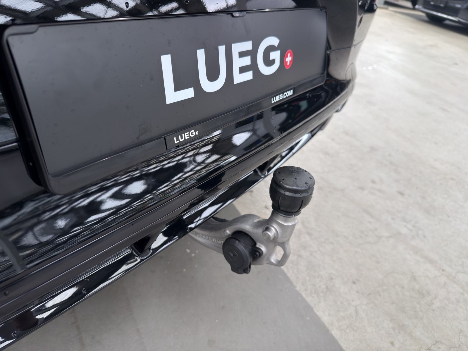 MERCEDES-BENZ CLA 220 8G-DCT 4Matic-image-15