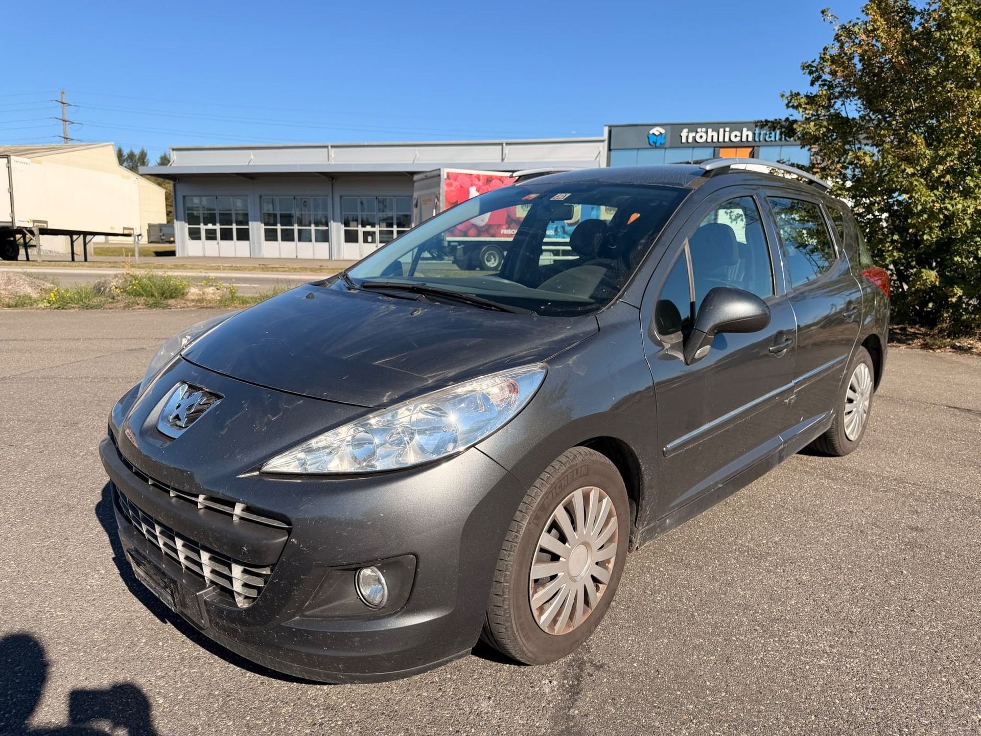 PEUGEOT 207 SW 1.6 16V Lion Edition-image-0
