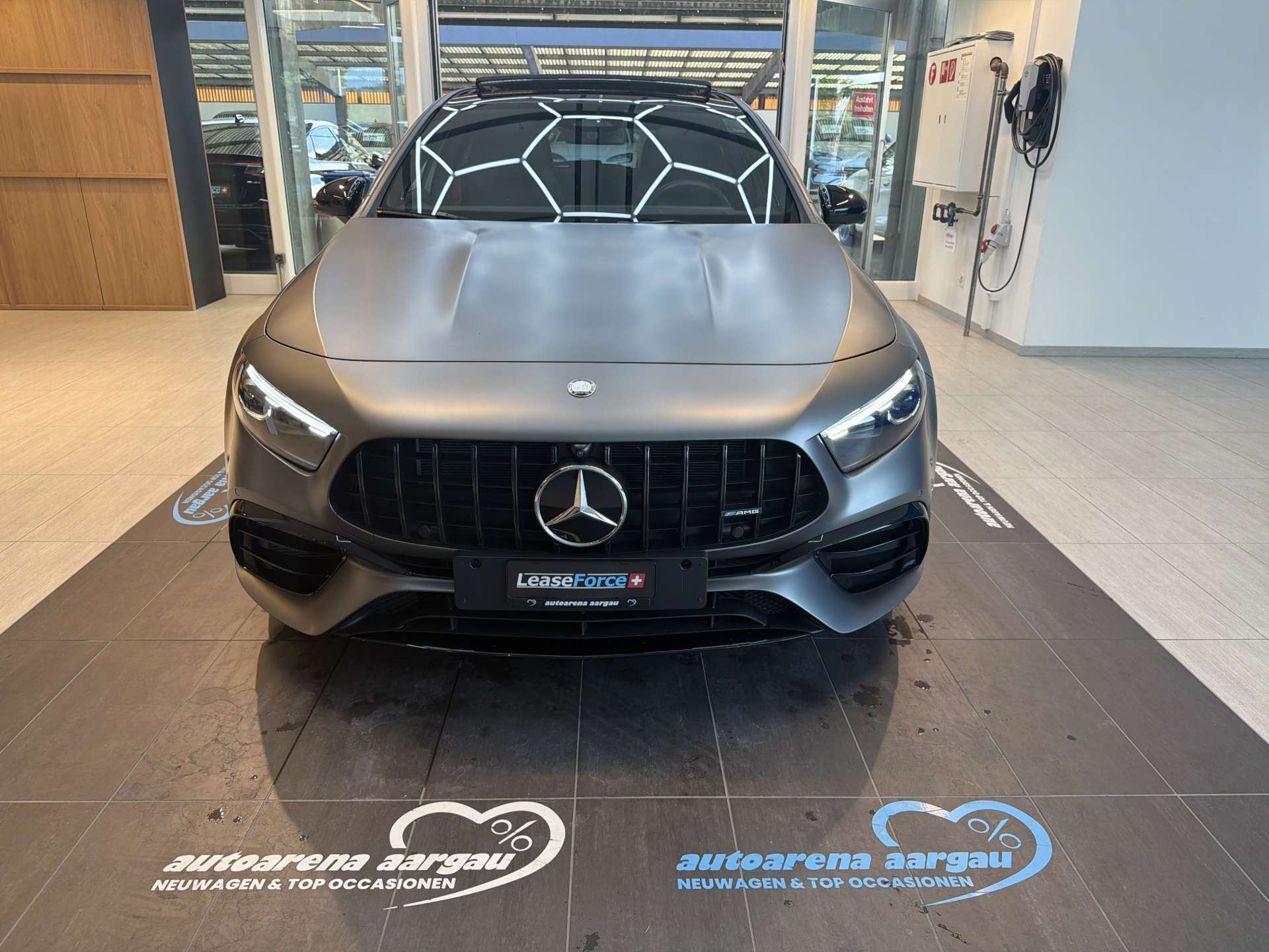 MERCEDES-BENZ A45 S AMG 4Matic+ 421PS DCT-Automat-image-10