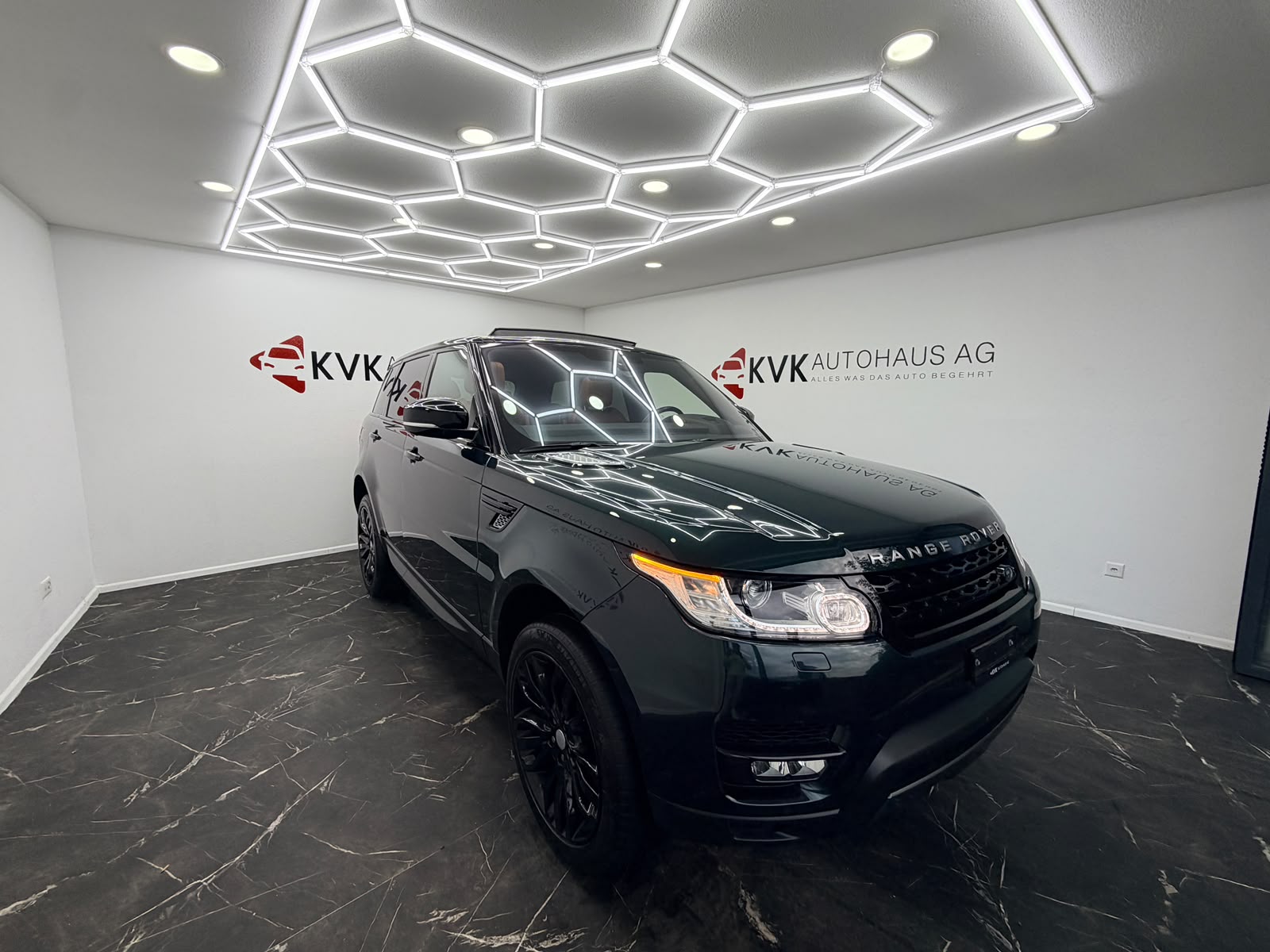 LAND ROVER Range Rover Sport 3.0 SDV6 HSE Dynamic Automatic | Vollaustattung| | Panorama | CH-Fahrzeug |-image-3