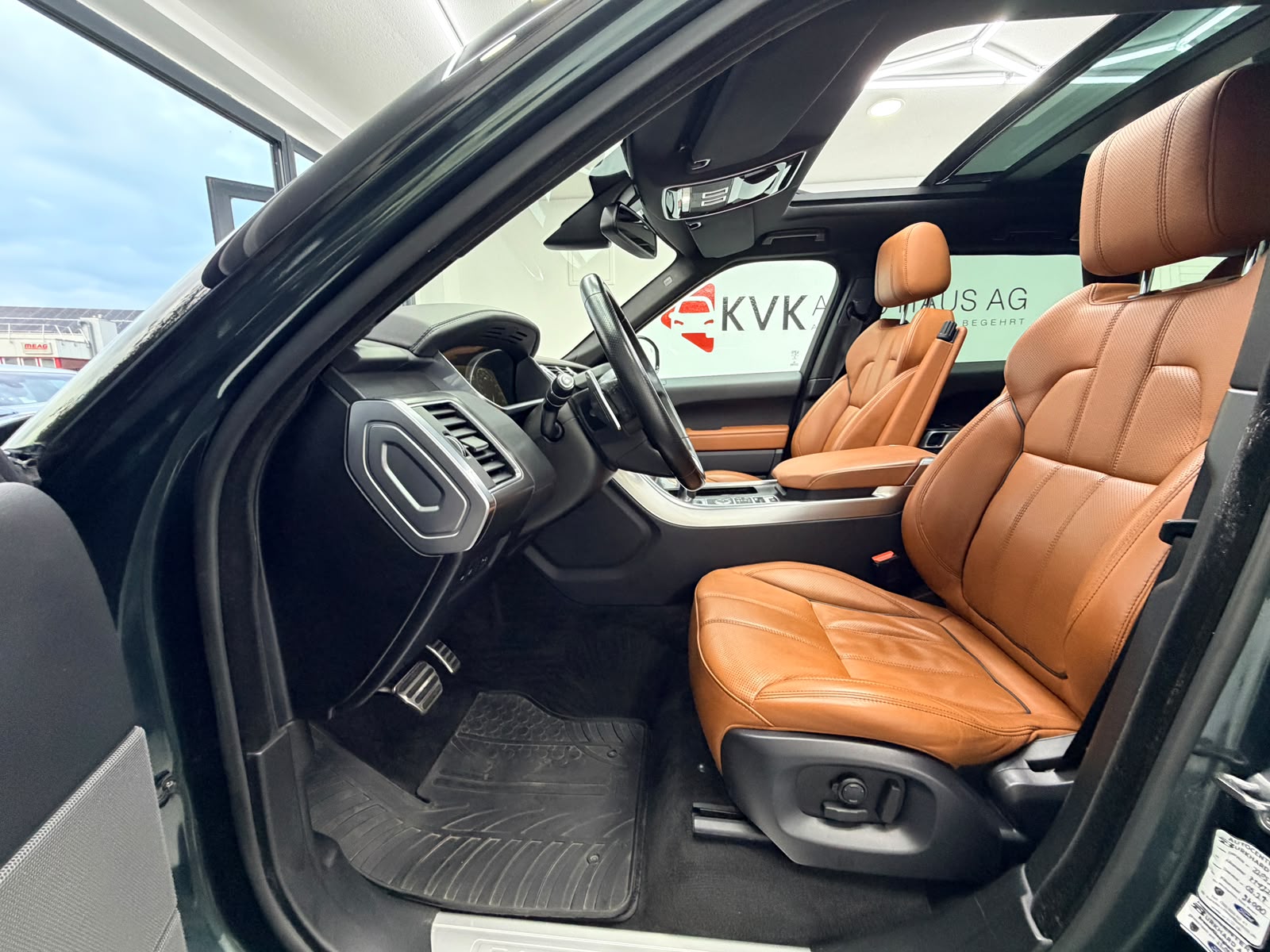 LAND ROVER Range Rover Sport 3.0 SDV6 HSE Dynamic Automatic | Vollaustattung| | Panorama | CH-Fahrzeug |-image-9