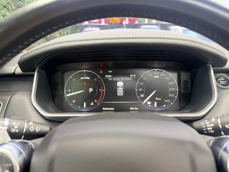 Land Rover Range Rover Sport 3.0 SDV6 HSE Dynamic Automatic, Foto 18 von 19