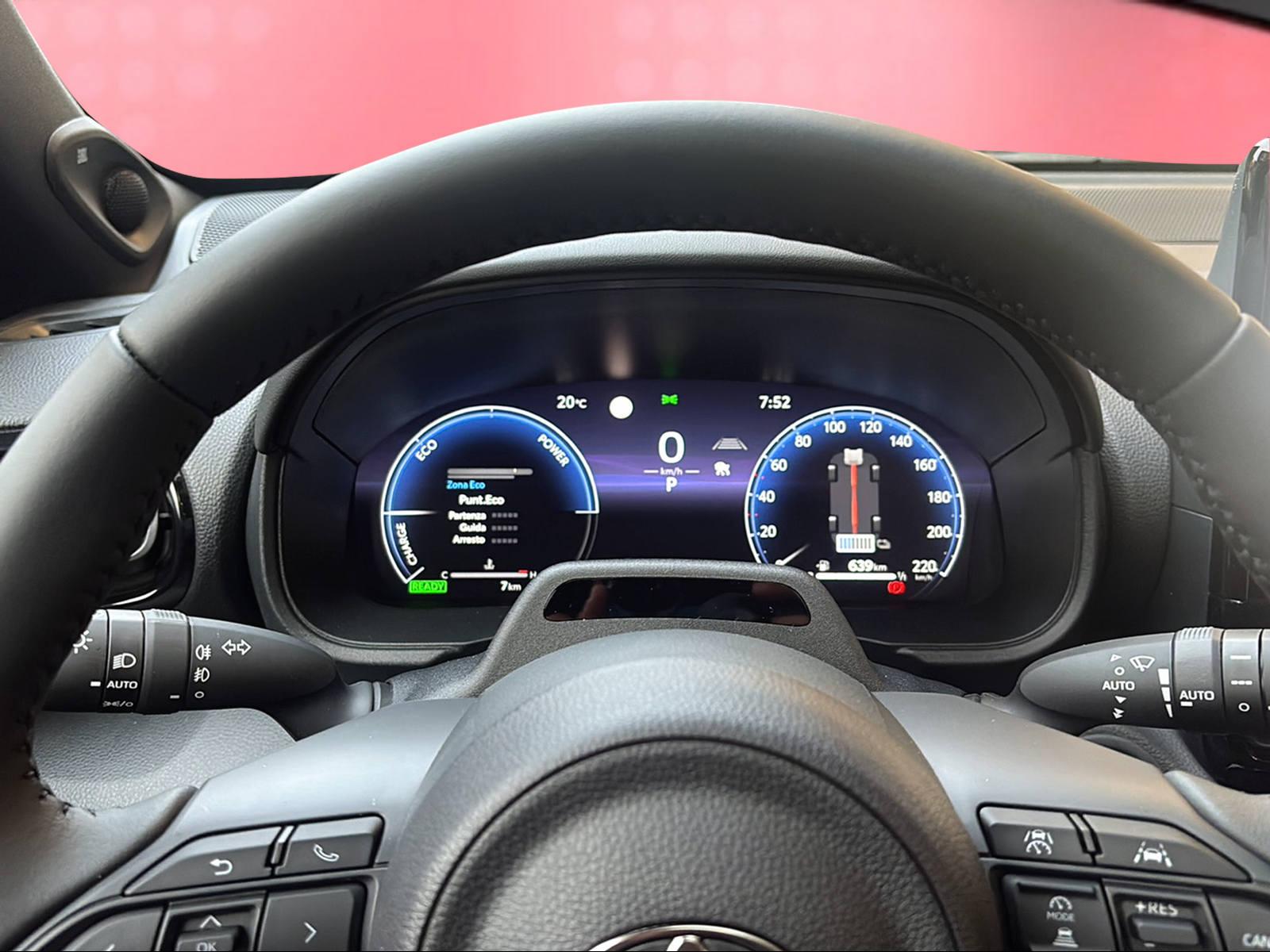 TOYOTA Yaris Cross 1.5 VVT-i HSD Premium AWD-i-image-5