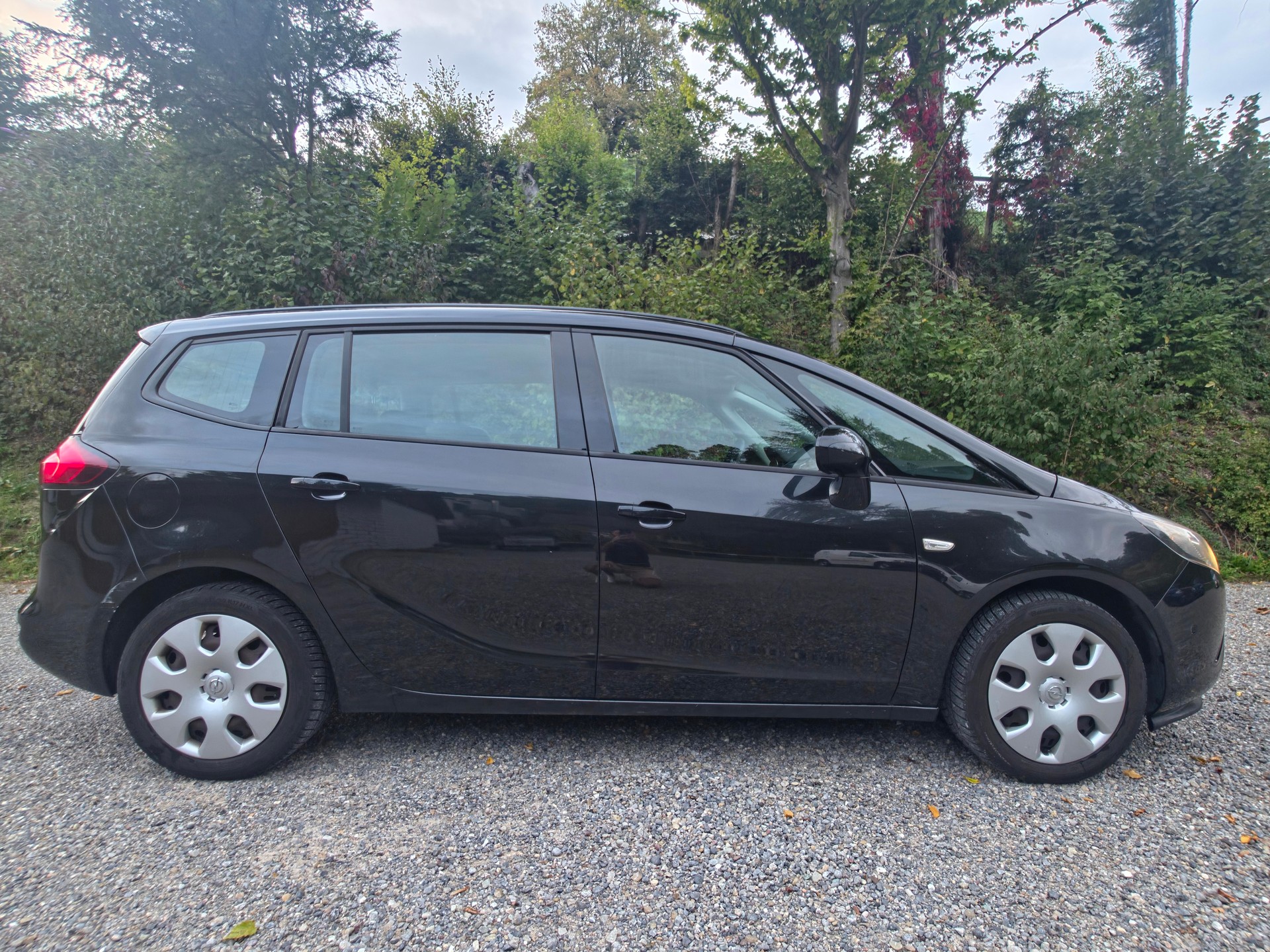 OPEL Zafira Tourer 1.4i 16V Turbo Sport Automatic-image-11