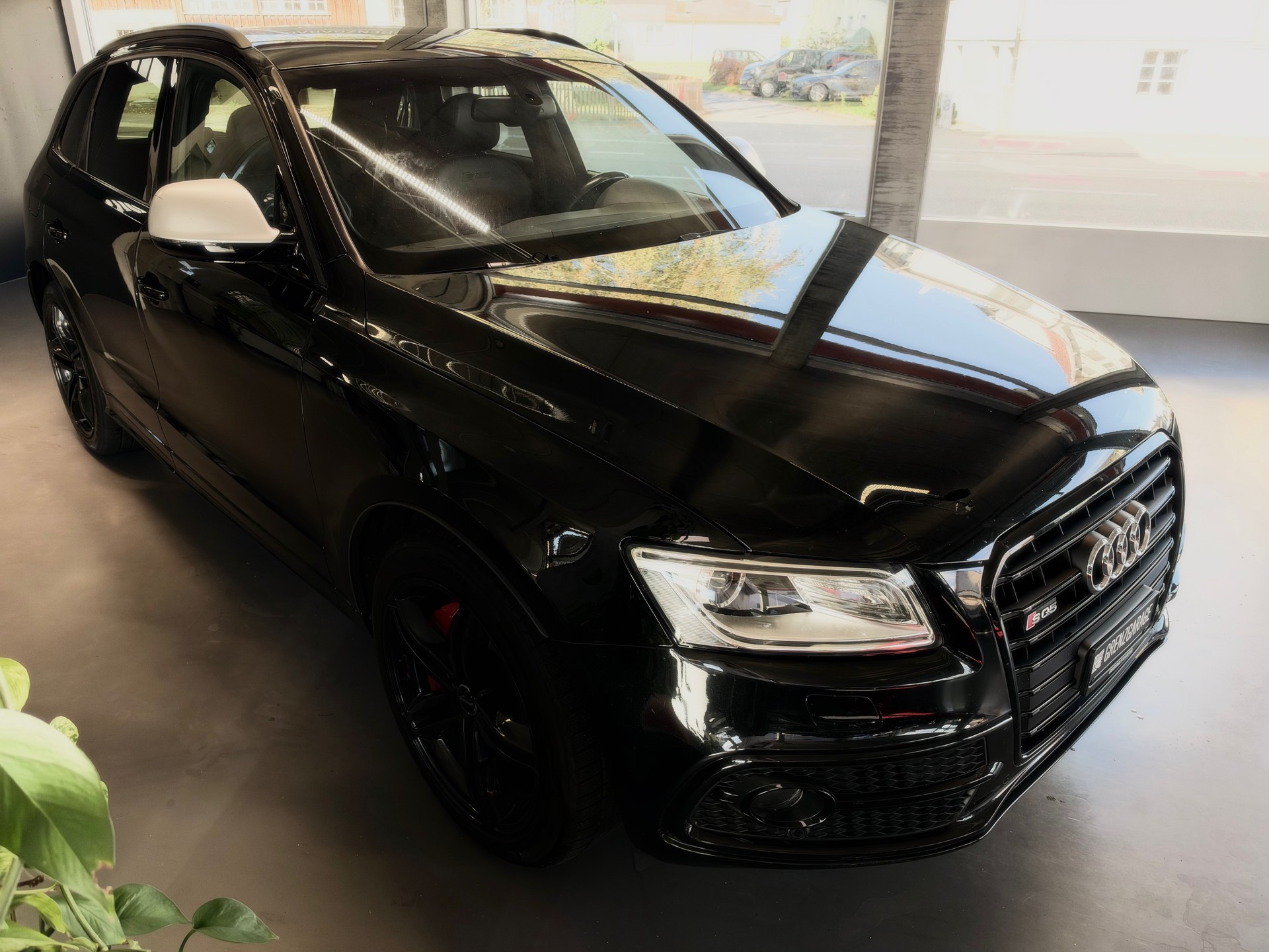AUDI SQ5 3.0 TDI quattro tiptronic-image-1