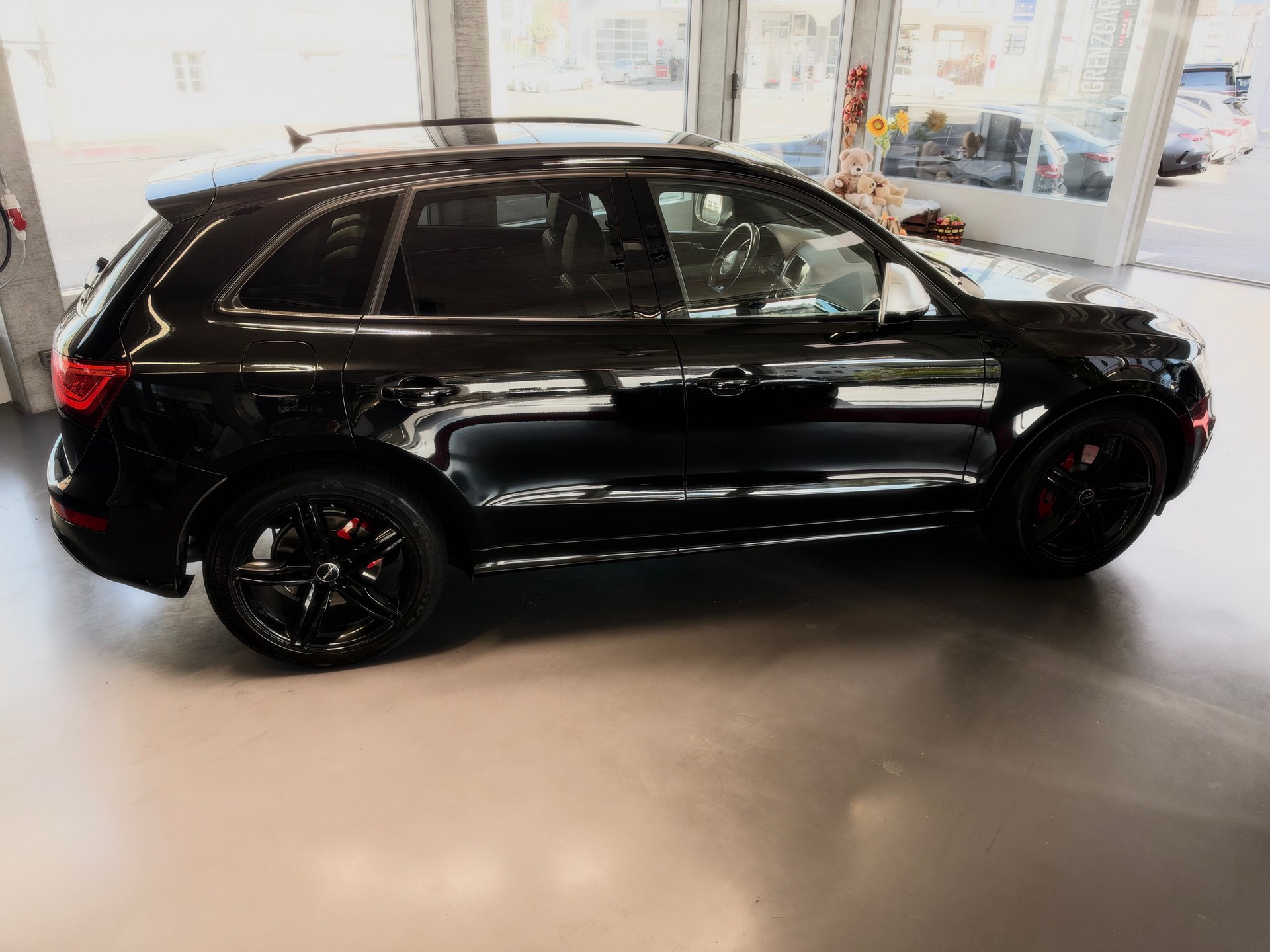 AUDI SQ5 3.0 TDI quattro tiptronic-image-3