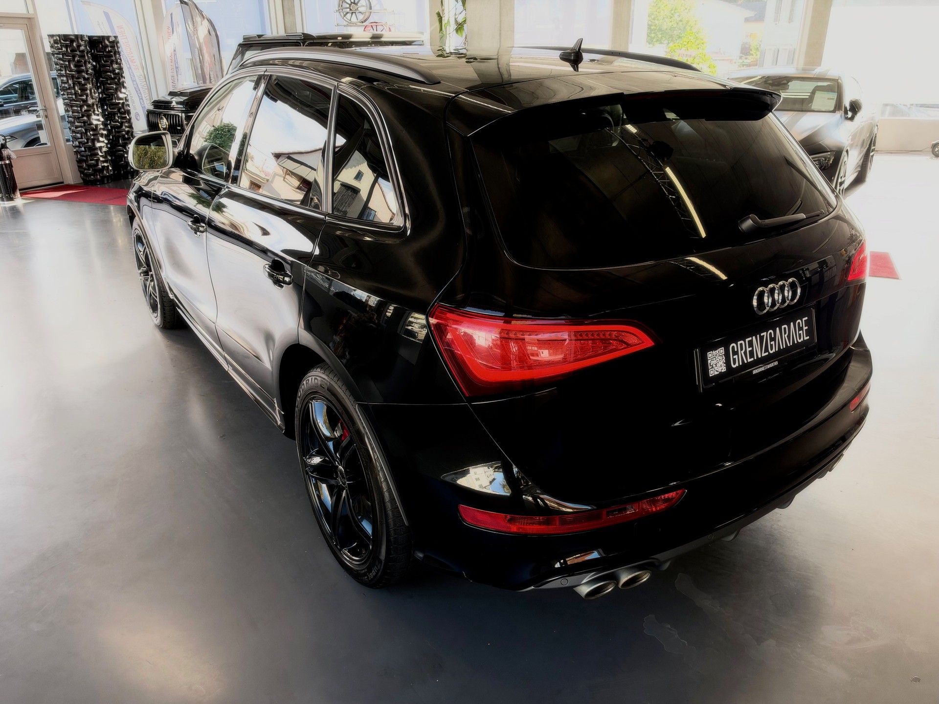 AUDI SQ5 3.0 TDI quattro tiptronic-image-4