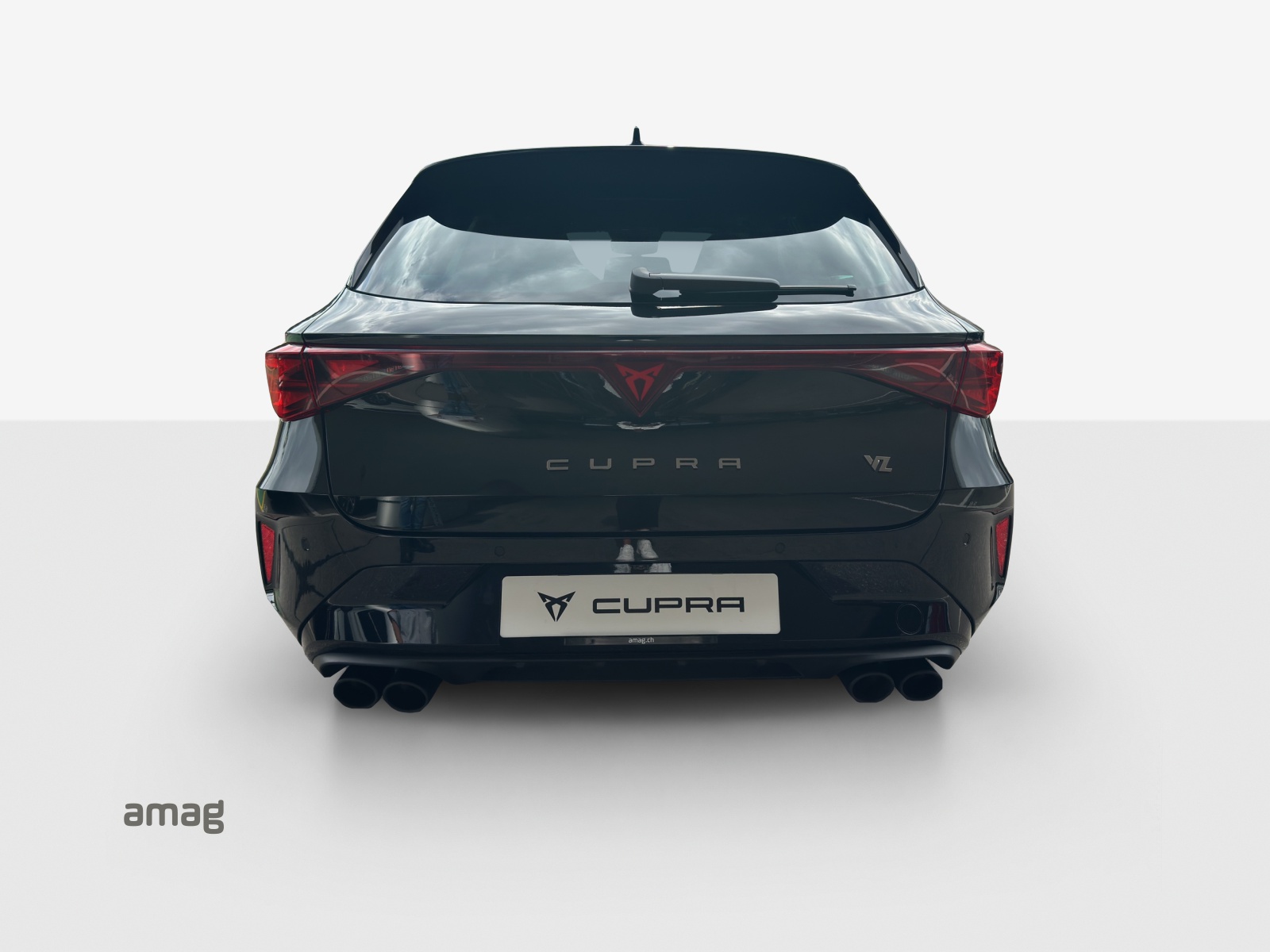 CUPRA LEON ST 2.0 TSI Black Symphony DSG 4Drive-image-4