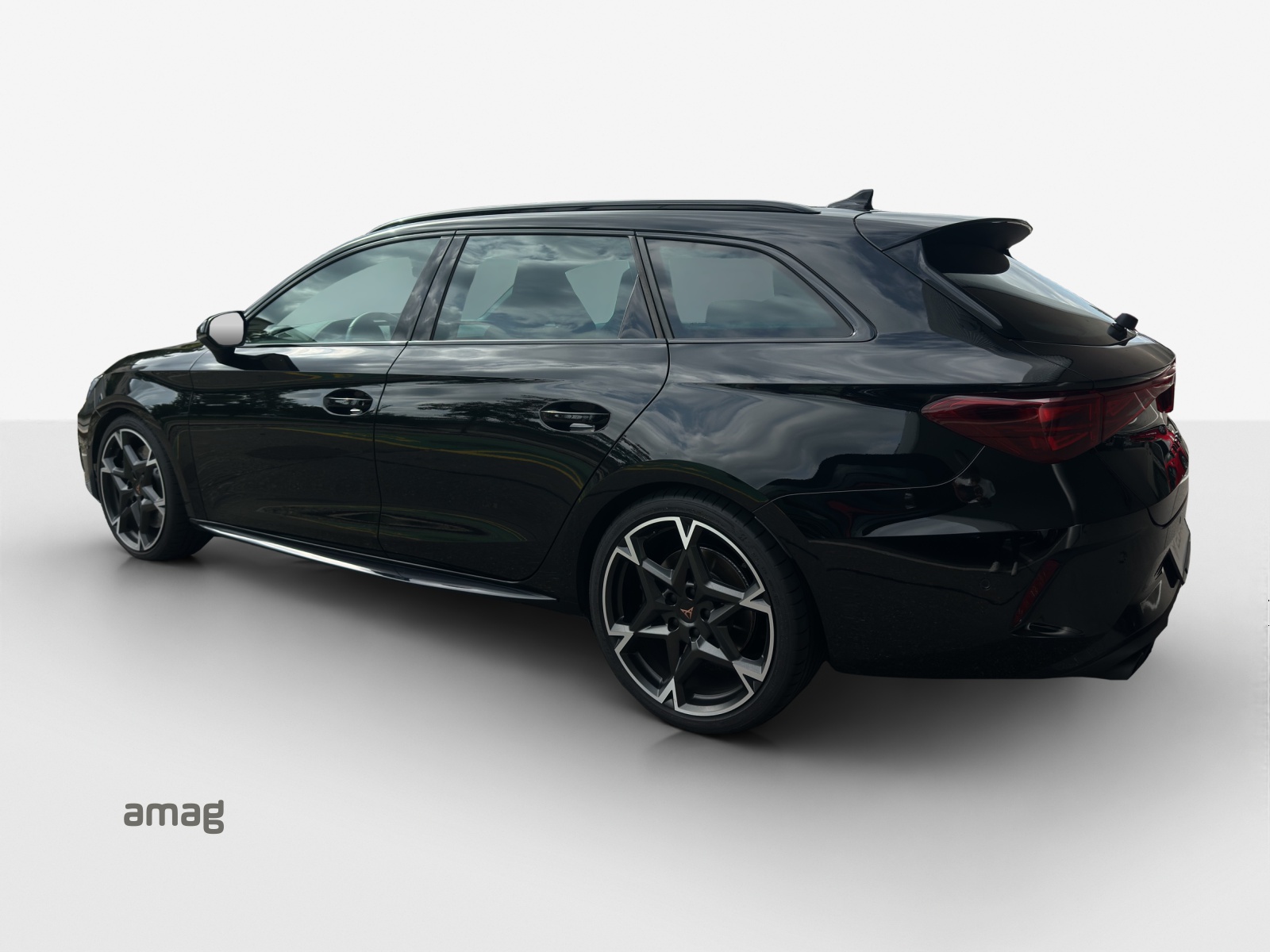 CUPRA LEON ST 2.0 TSI Black Symphony DSG 4Drive-image-3