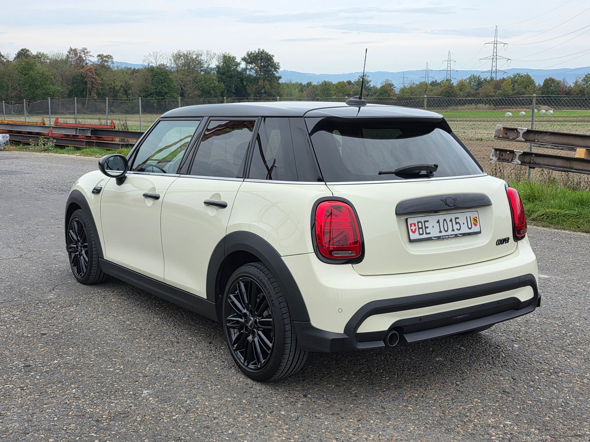 MINI Cooper Steptronic DKG / Neu ab Mfk-image-1