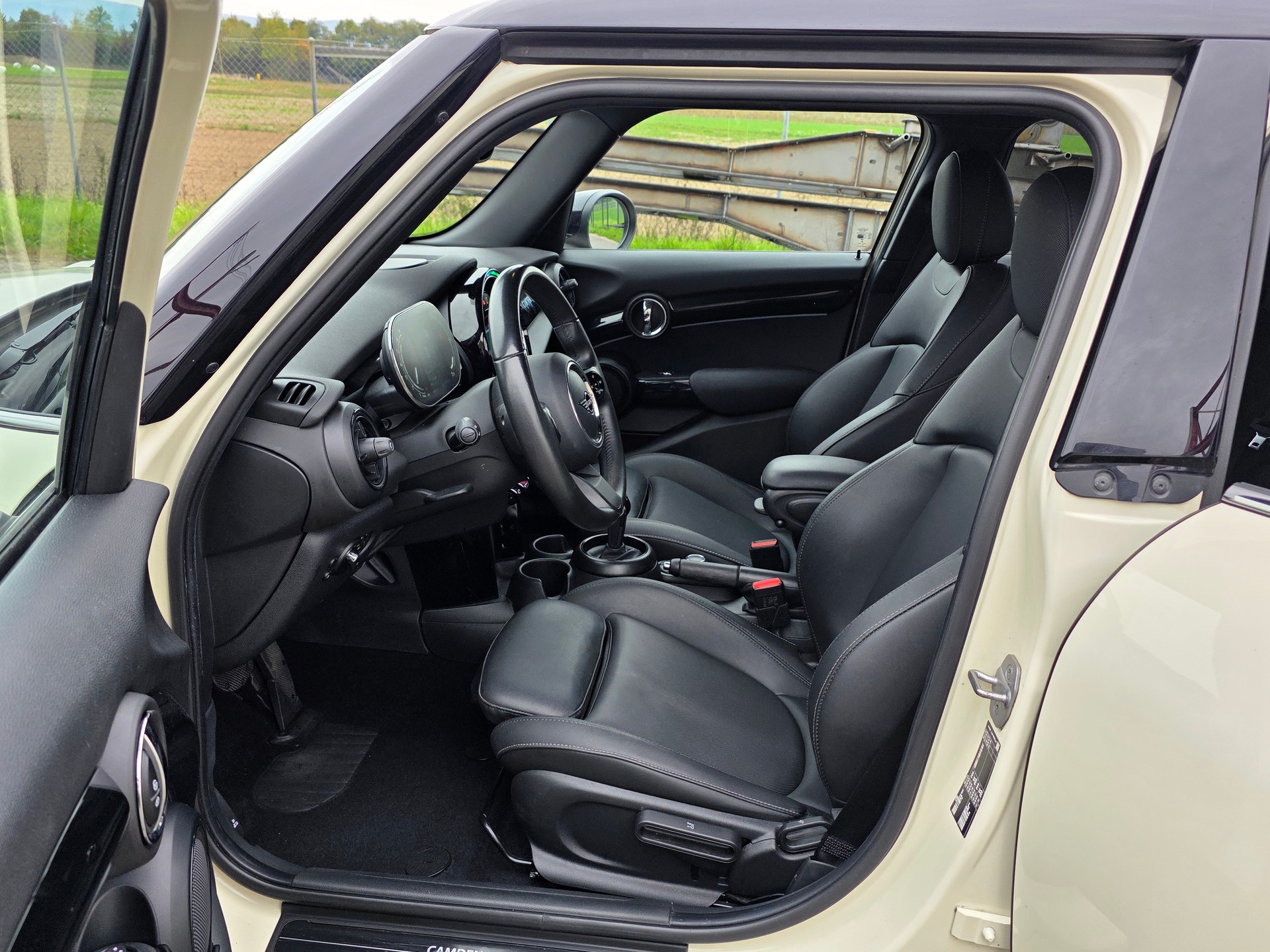 MINI Cooper Steptronic DKG / Neu ab Mfk-image-8